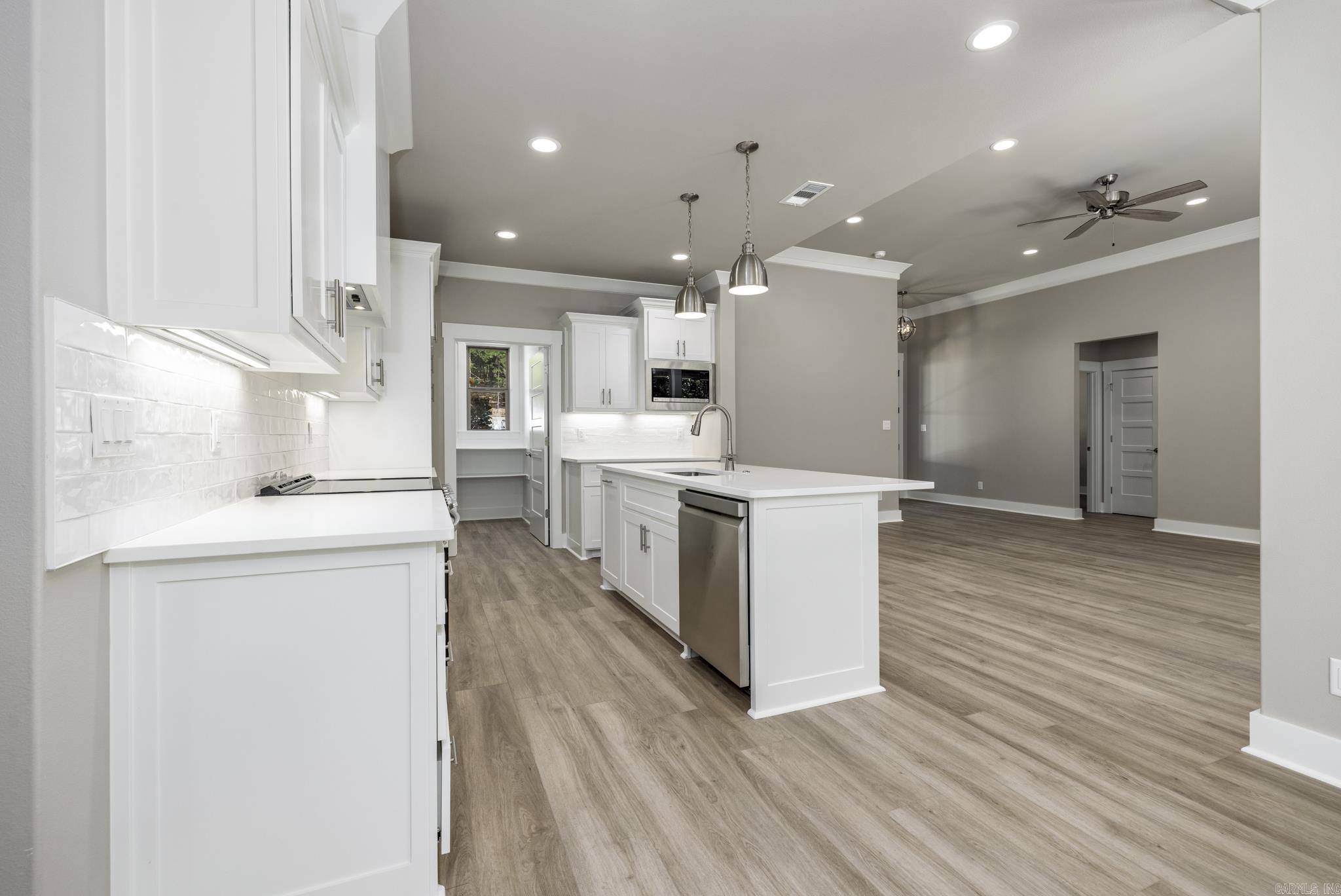 BALTANAS - Residential