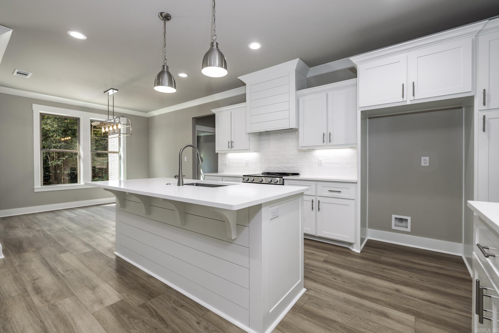 BALTANAS - Residential