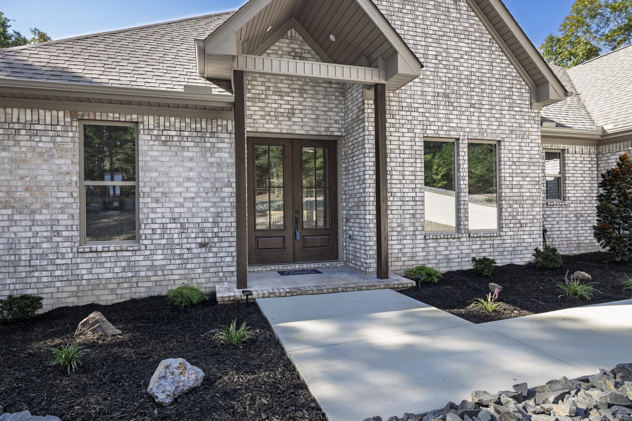 BALTANAS - Residential