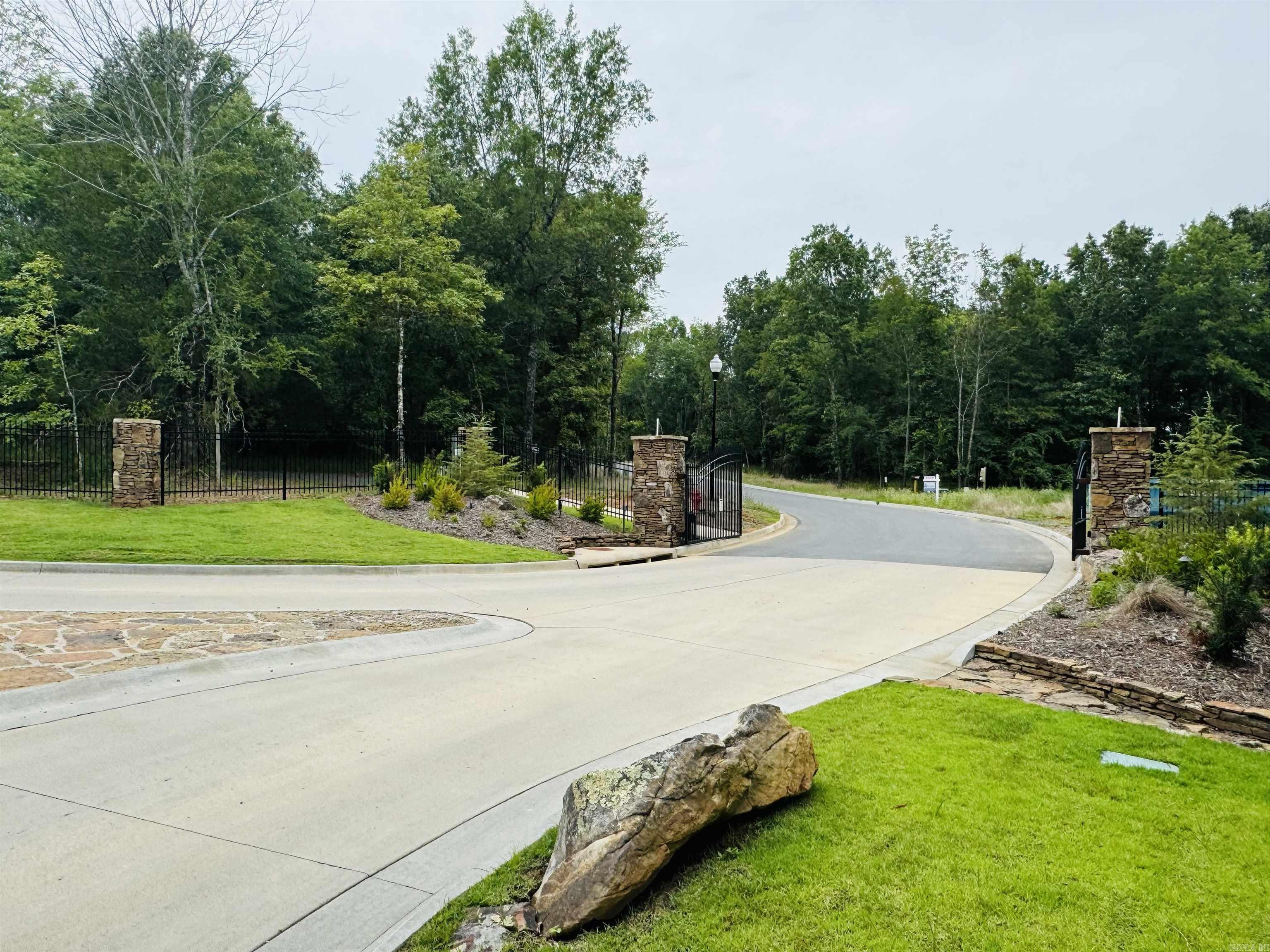 DEVOE BEND ADDITION - Land