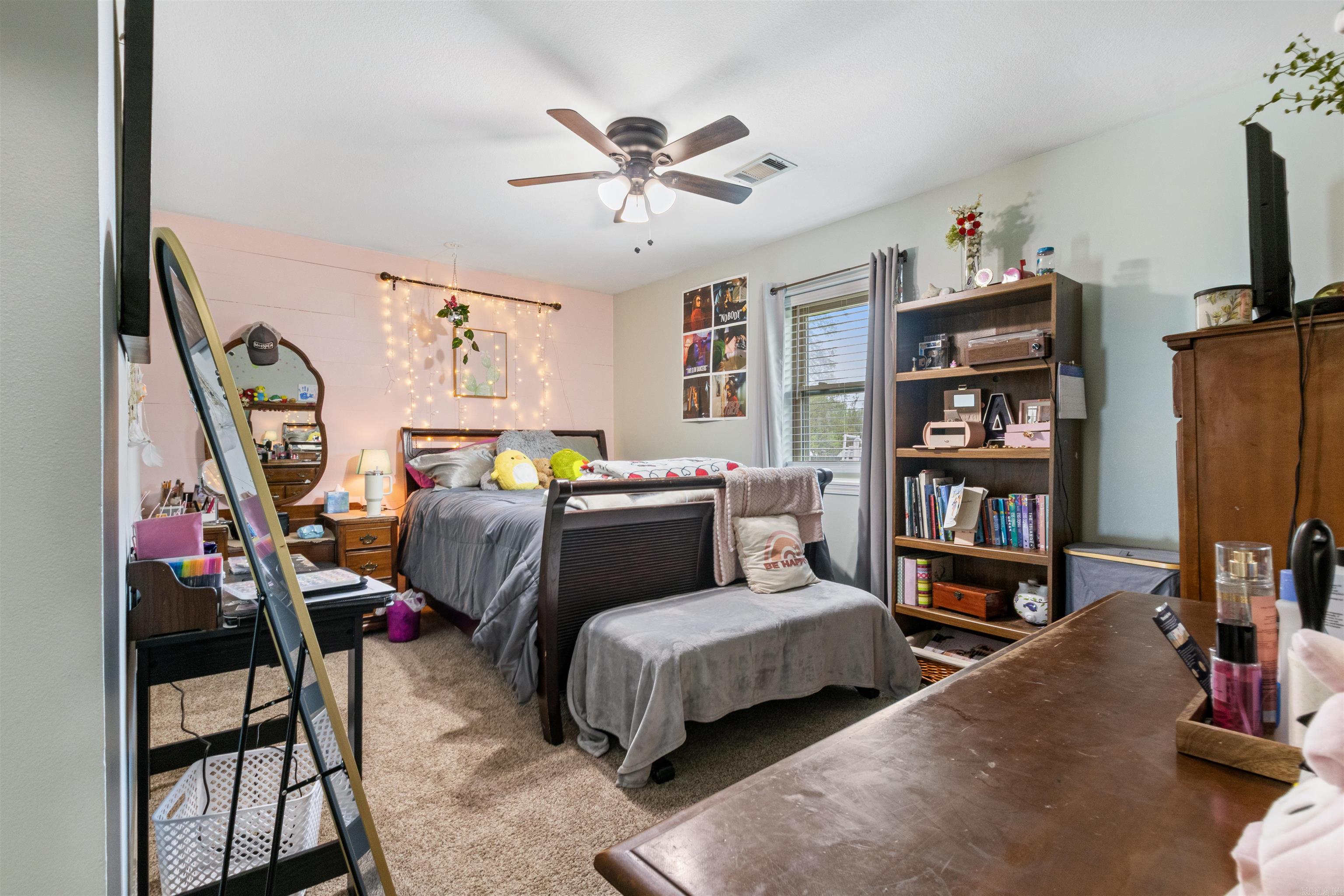 COUNTRY WOOD UNIT - Residential