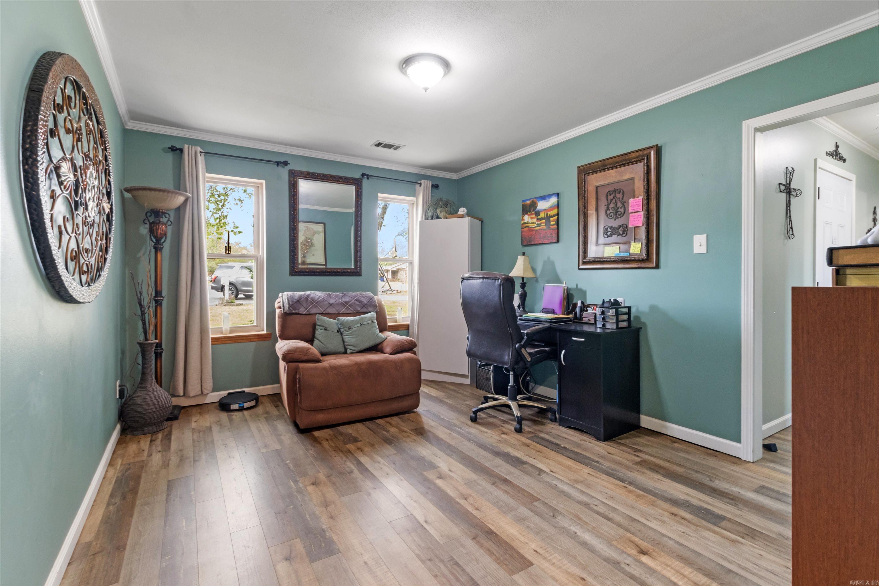 COUNTRY WOOD UNIT - Residential