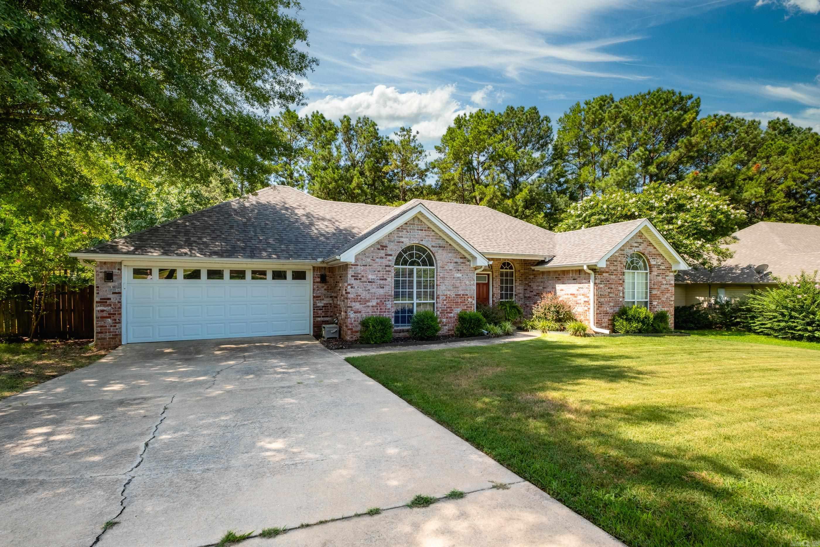 DIAMOND POINTE - Residential