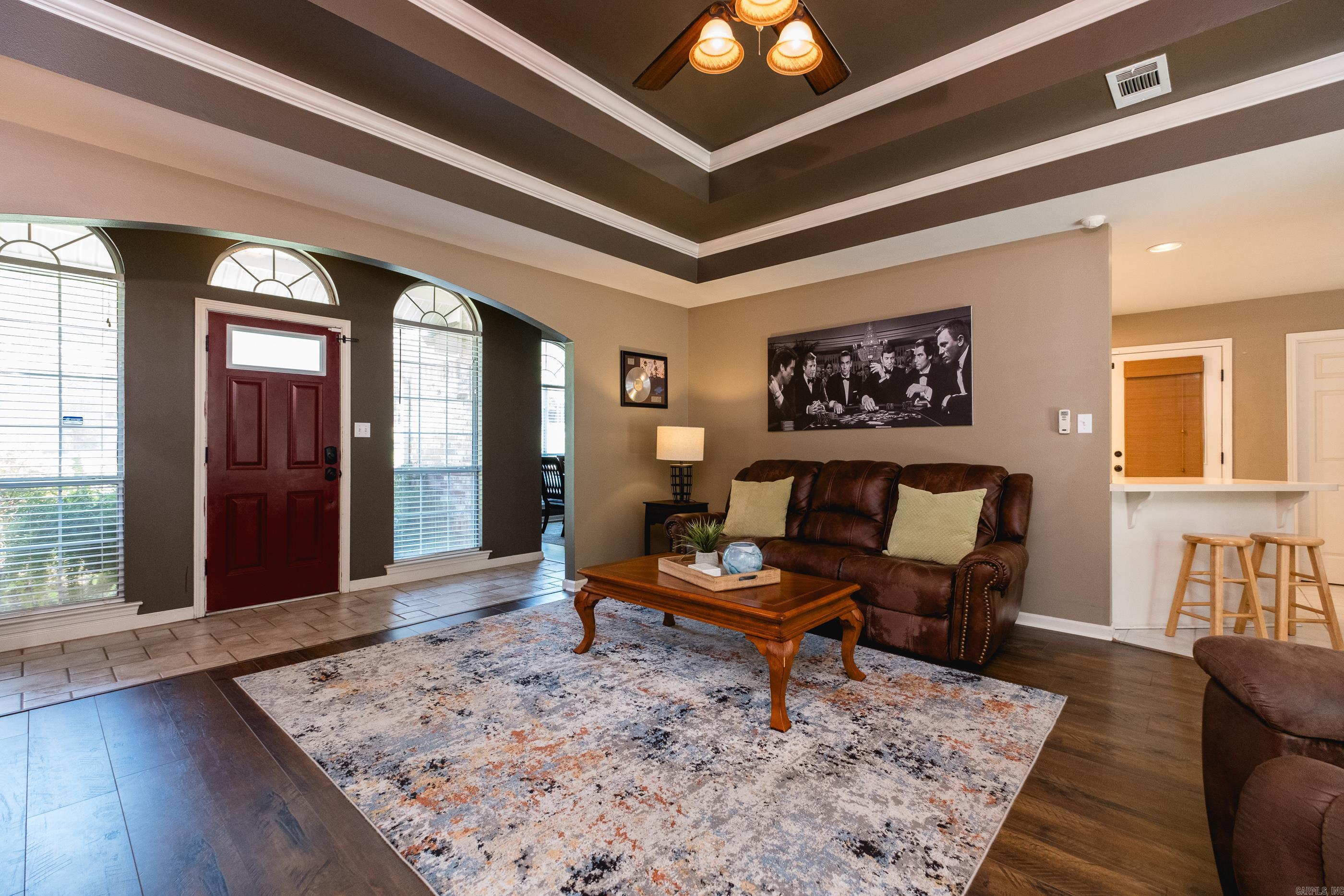 DIAMOND POINTE - Residential