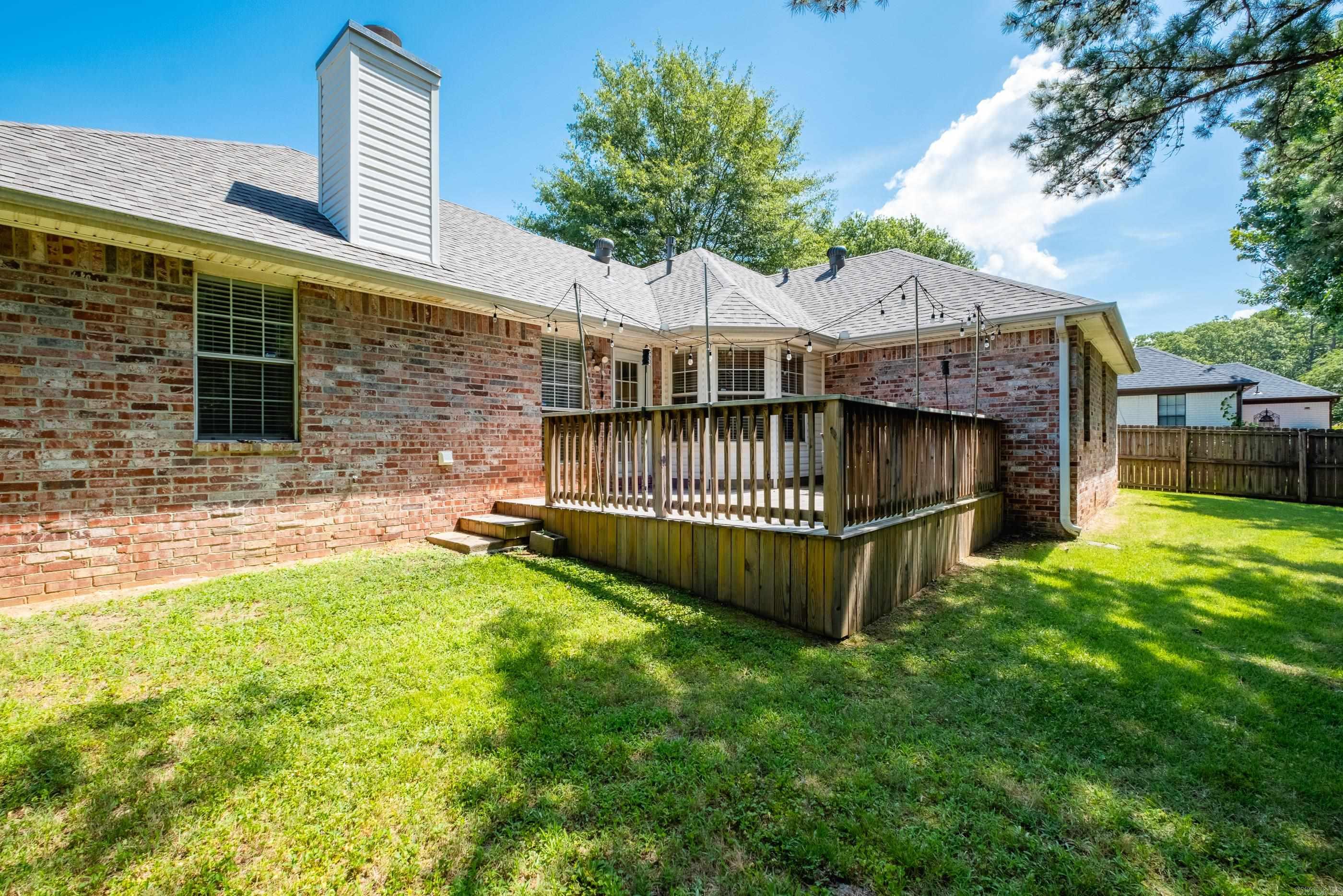 DIAMOND POINTE - Residential