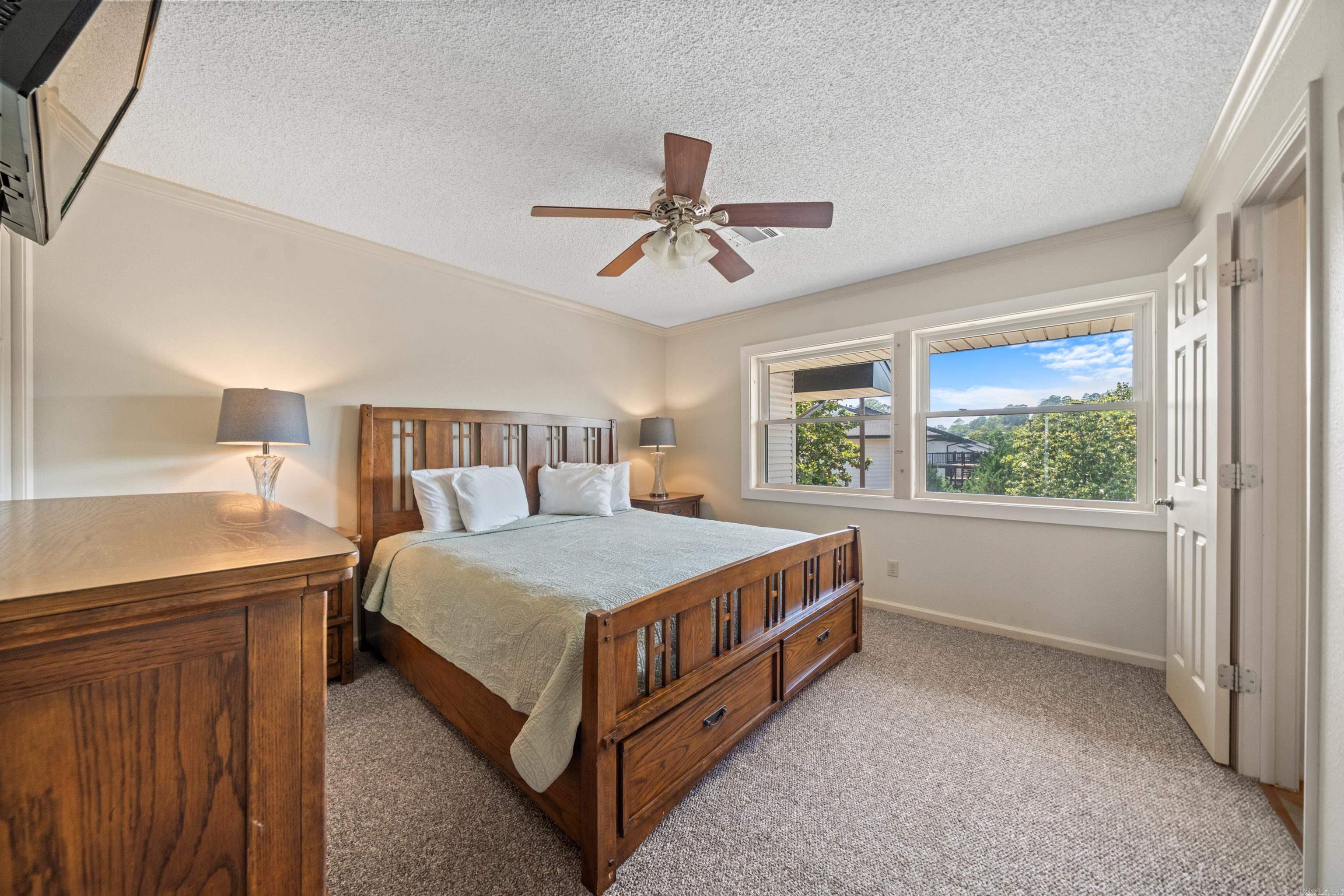 EMERALD ISLE HPR - Residential