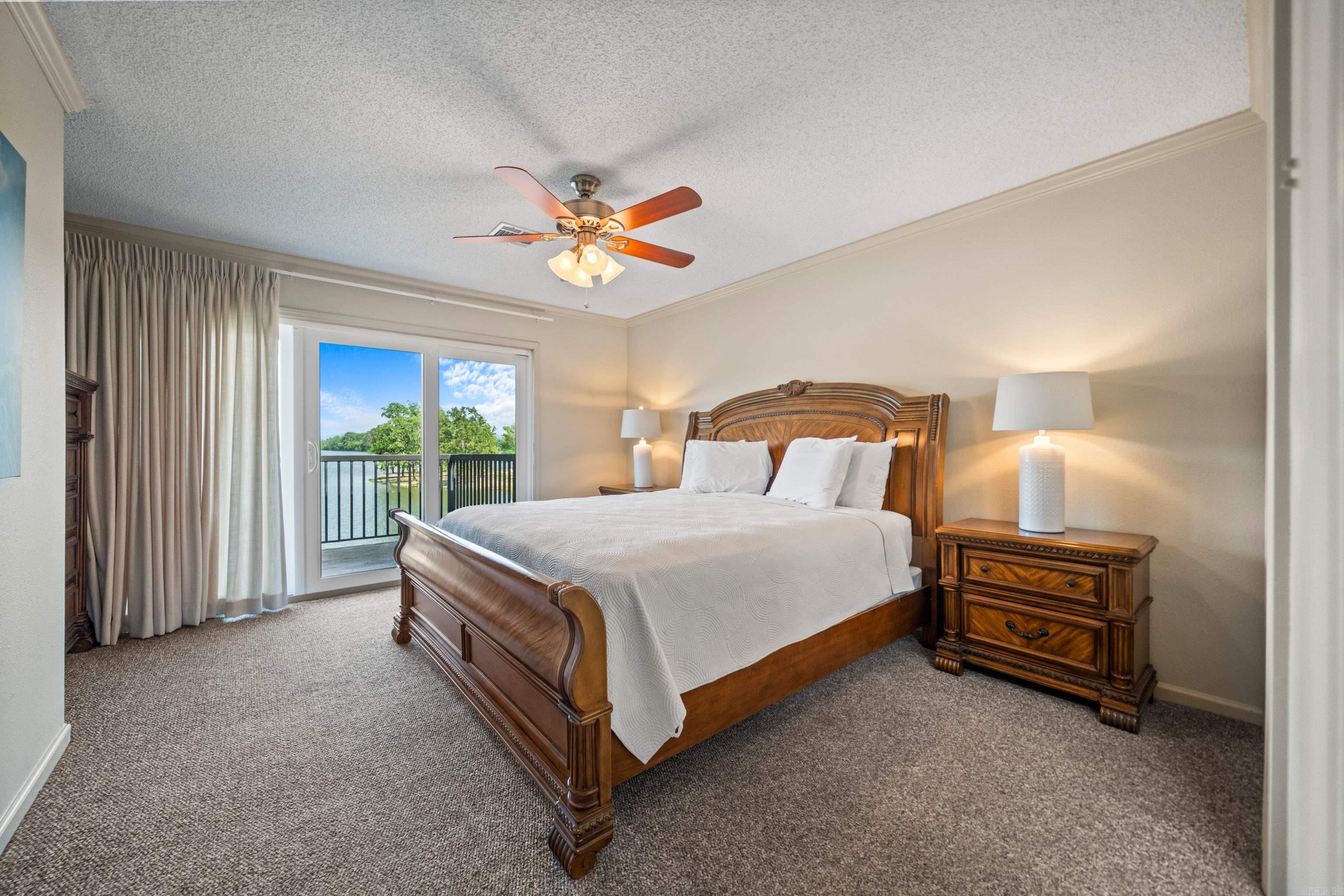 EMERALD ISLE HPR - Residential