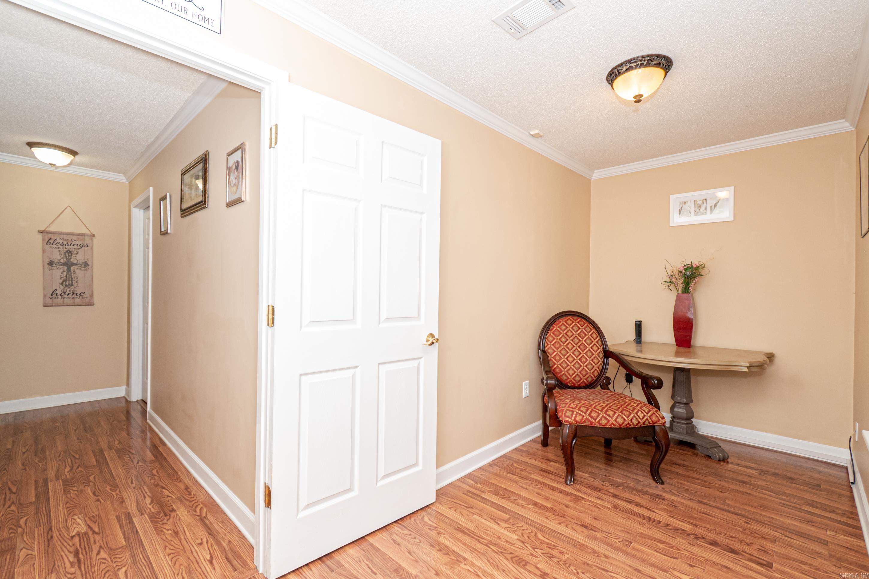 MONTICELLO - Residential