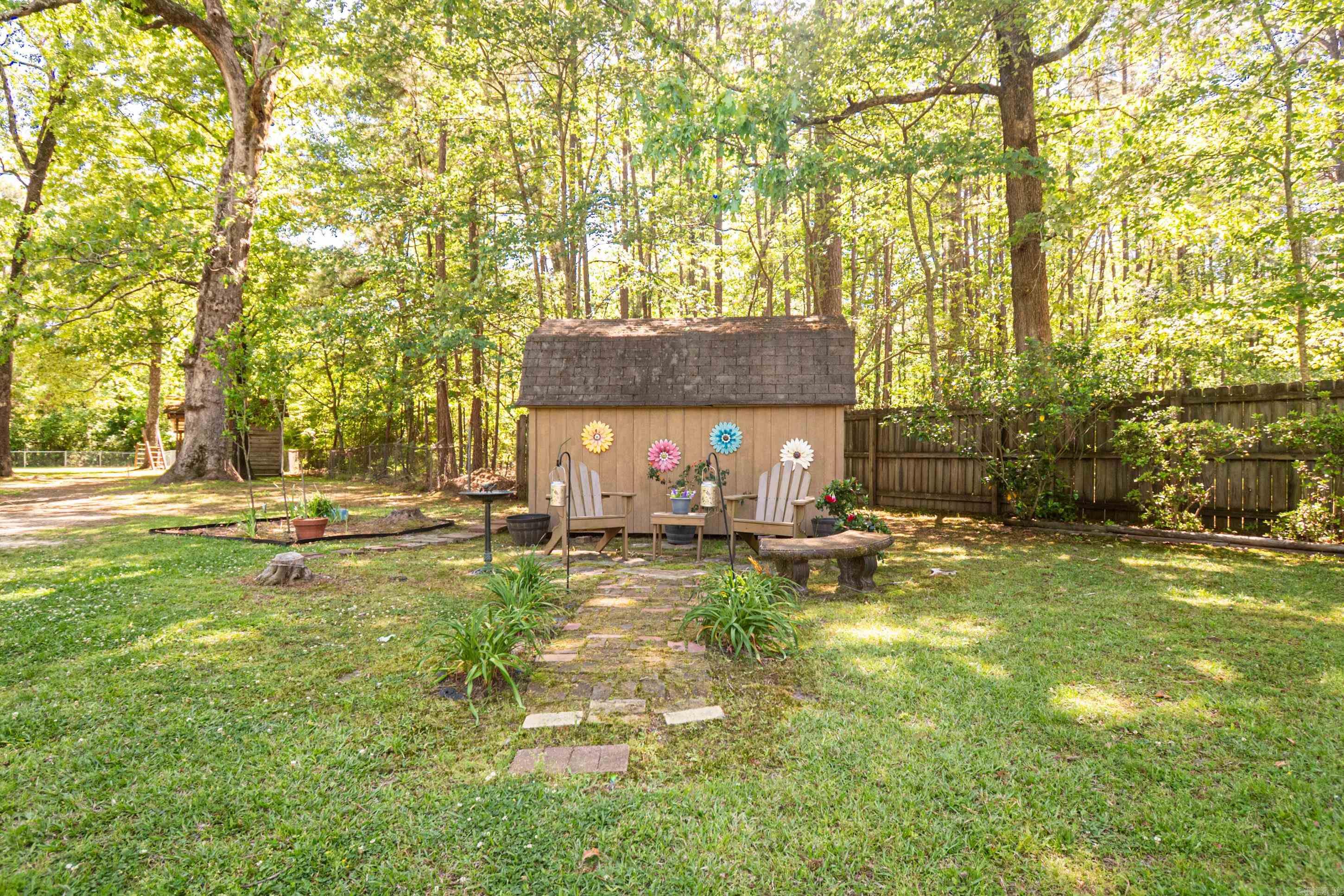 MONTICELLO - Residential