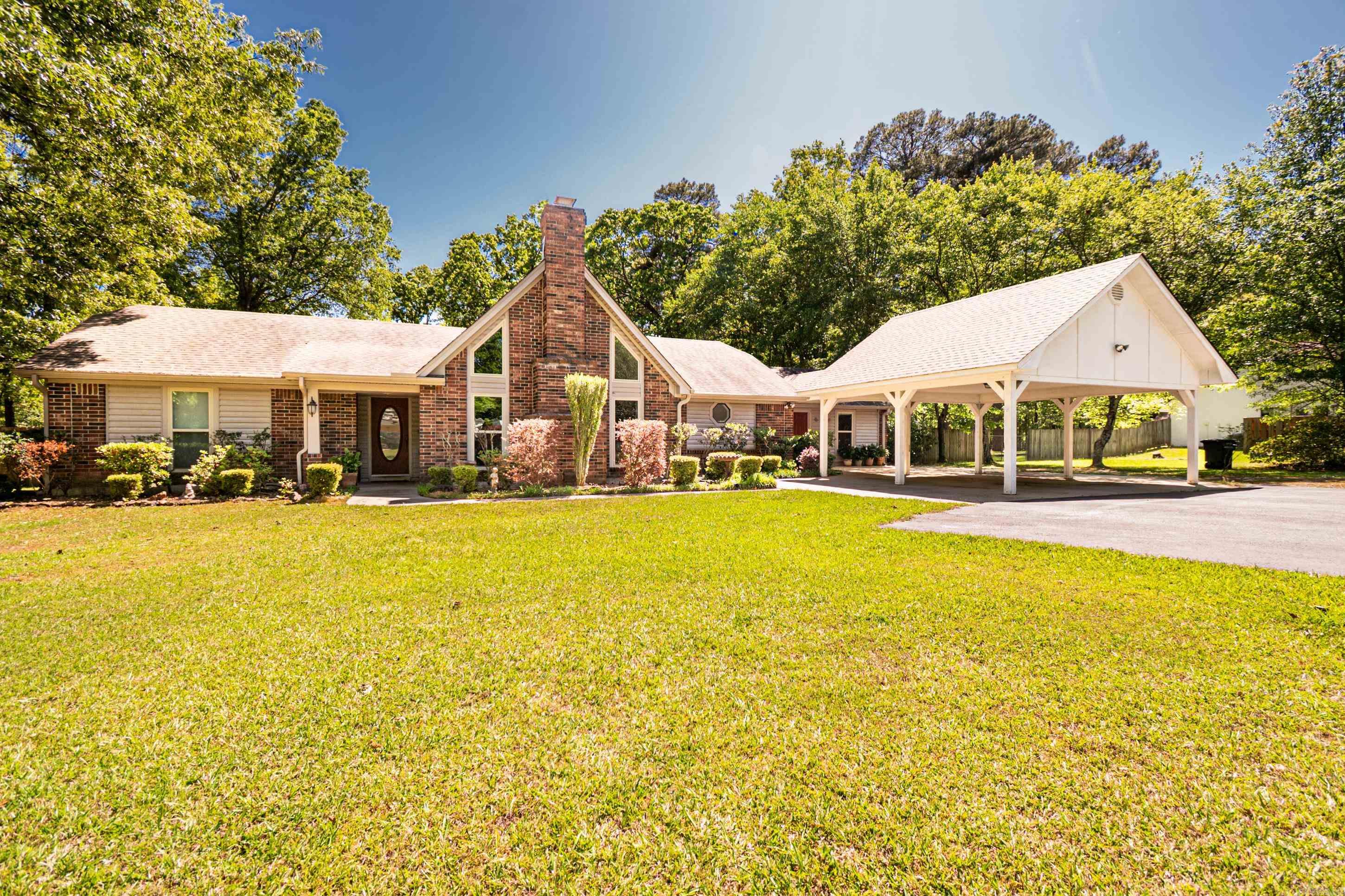 MONTICELLO - Residential