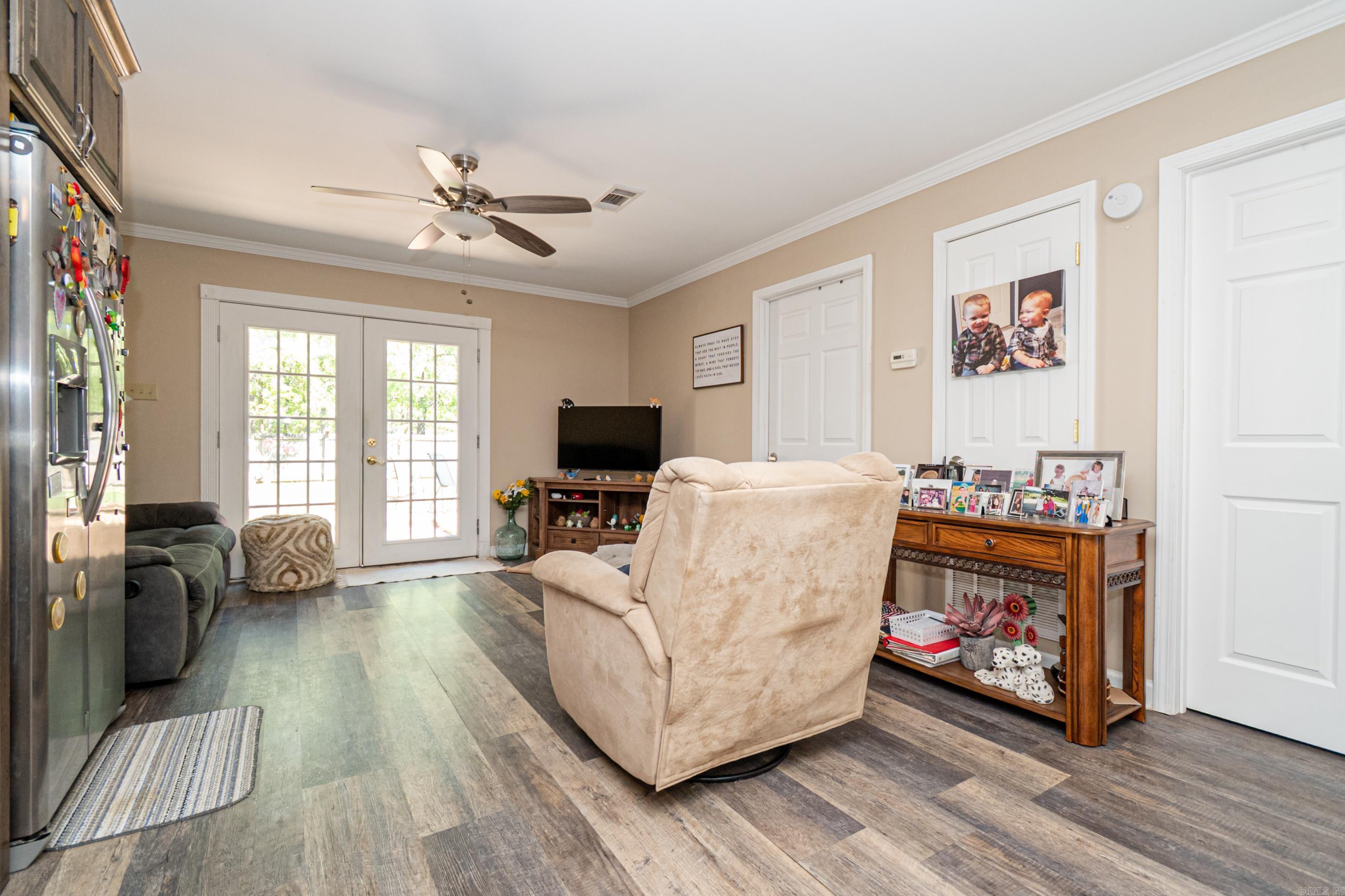 MONTICELLO - Residential