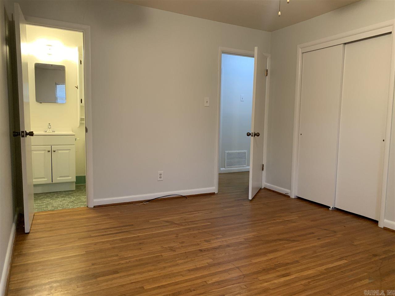 Markham Manor - Residential Lease