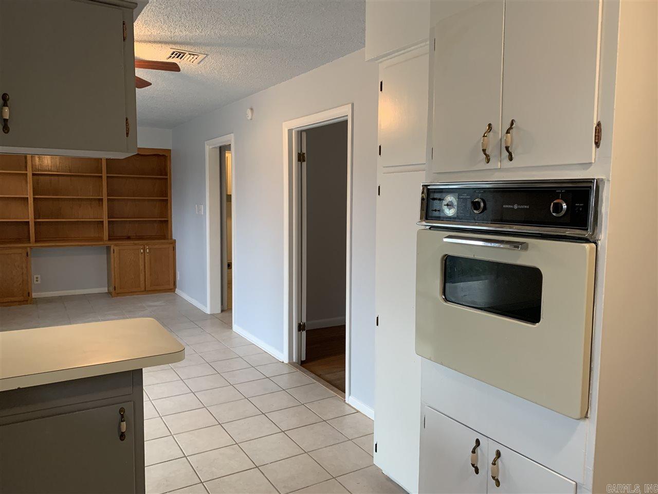 Markham Manor - Residential Lease