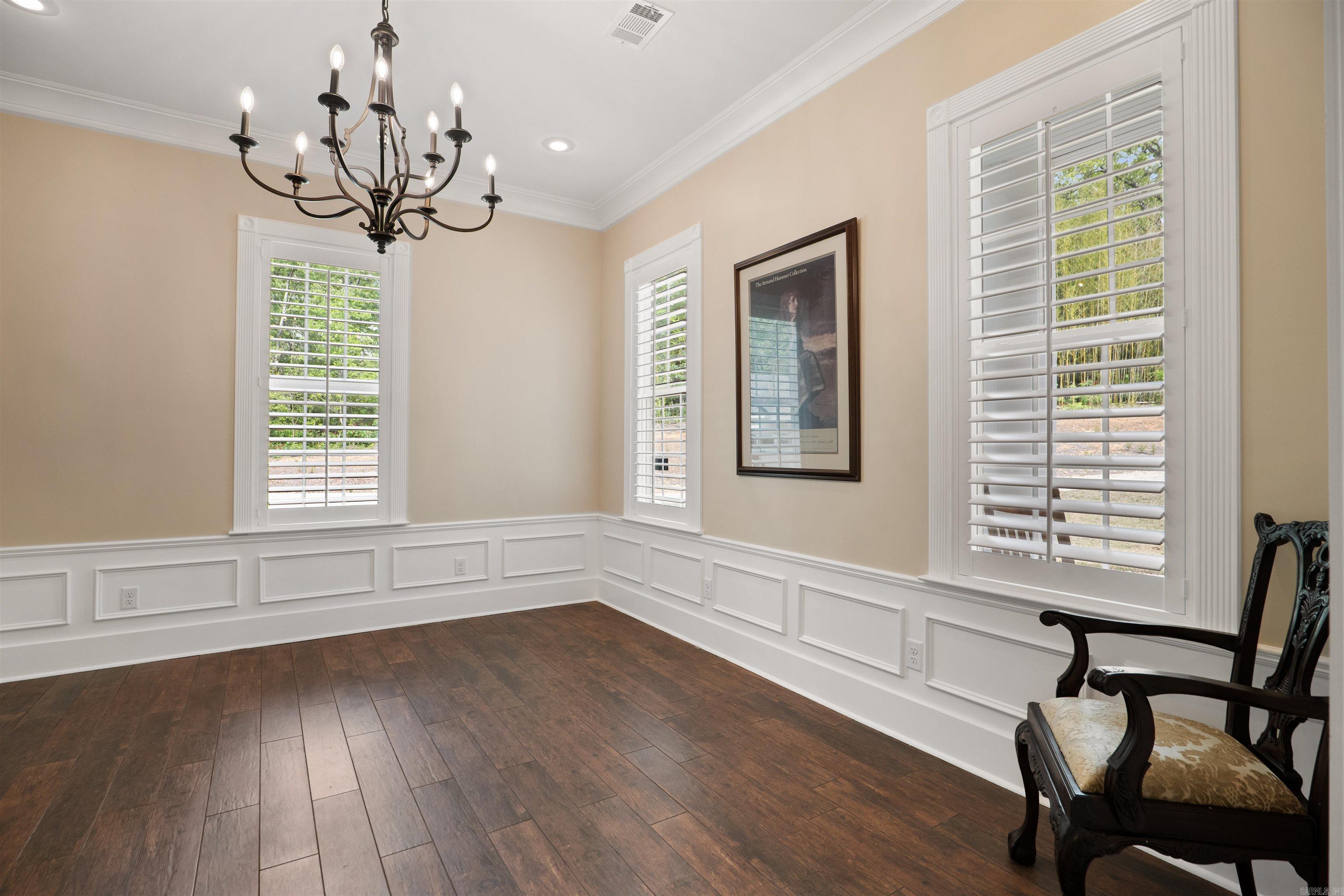 ARNOLD'S FOREST - Residential