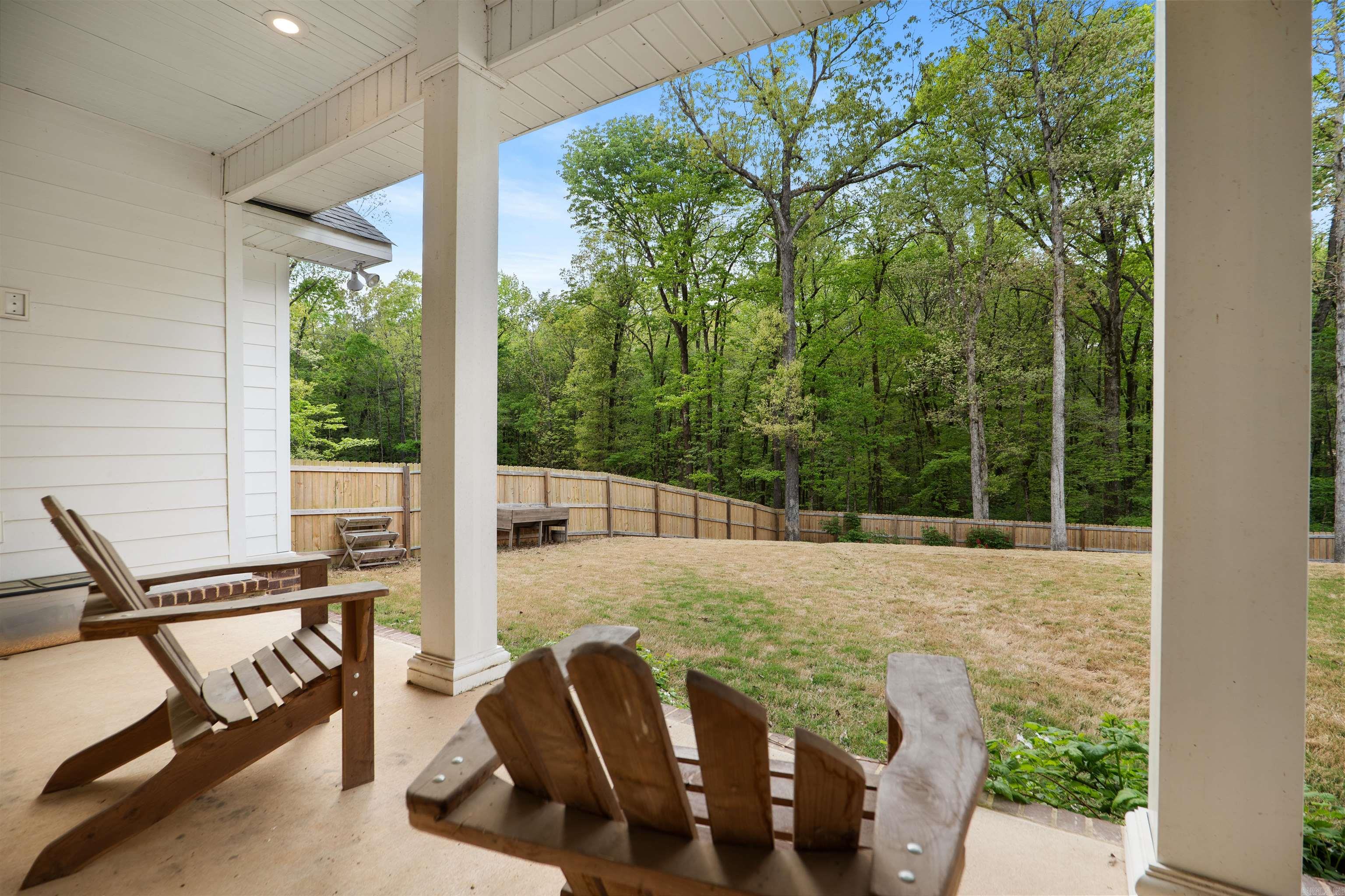 ARNOLD'S FOREST - Residential