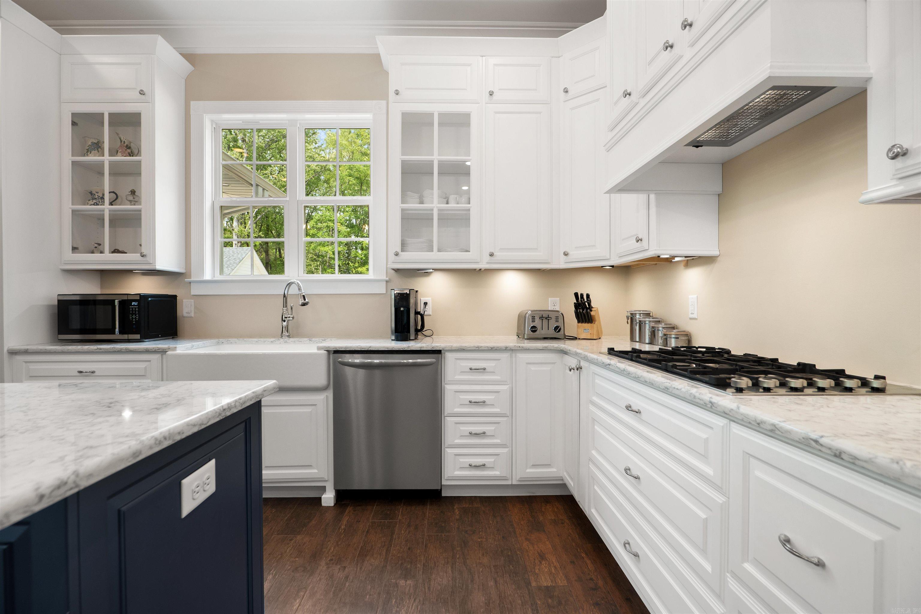 ARNOLD'S FOREST - Residential