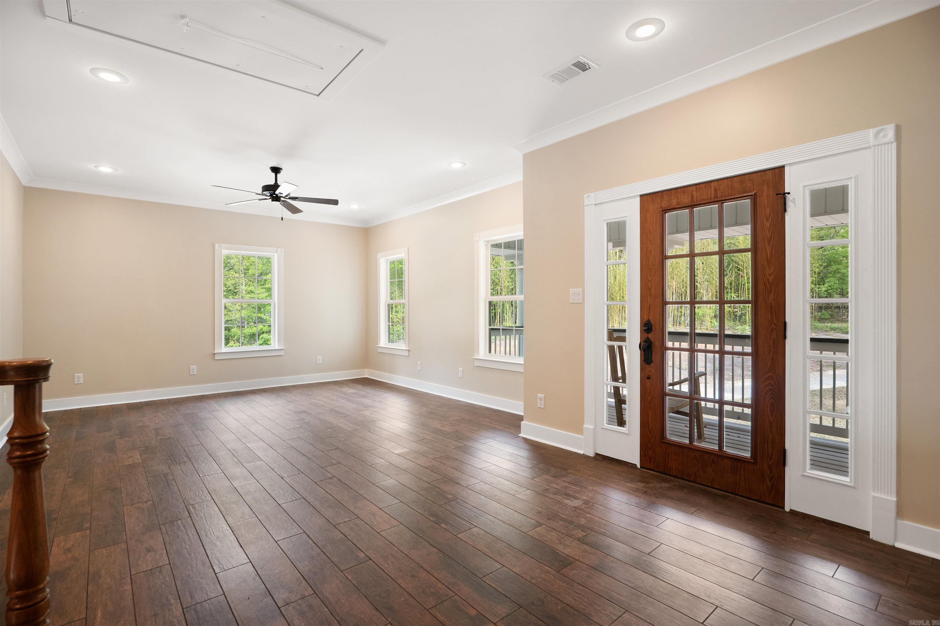 ARNOLD'S FOREST - Residential