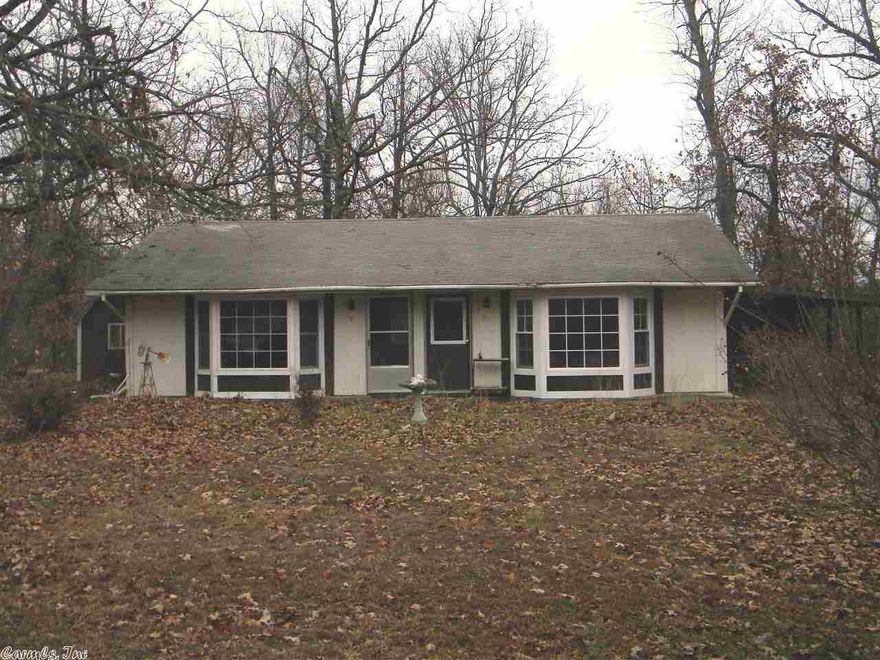 THIS DUPLEX has 1 bedroom 1 bath each. All updated and move in ready. If you are looking for an investment property this is the one for you. They have been rented for $275.00 Each. Come live in one and rent out the other. If you are looking for a place for your family for a getaway this could be it.