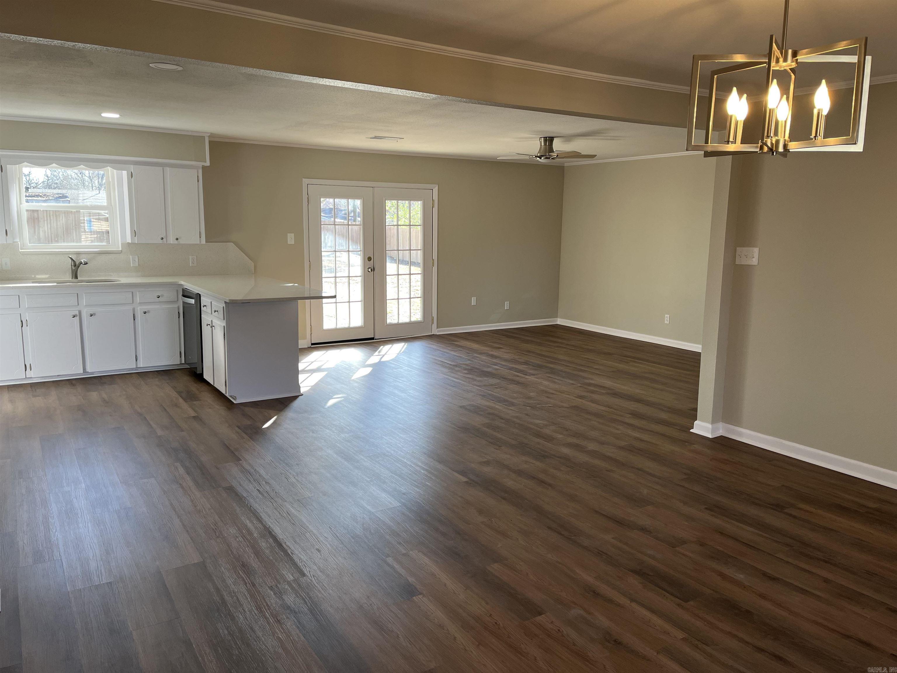 Robinson II - Residential