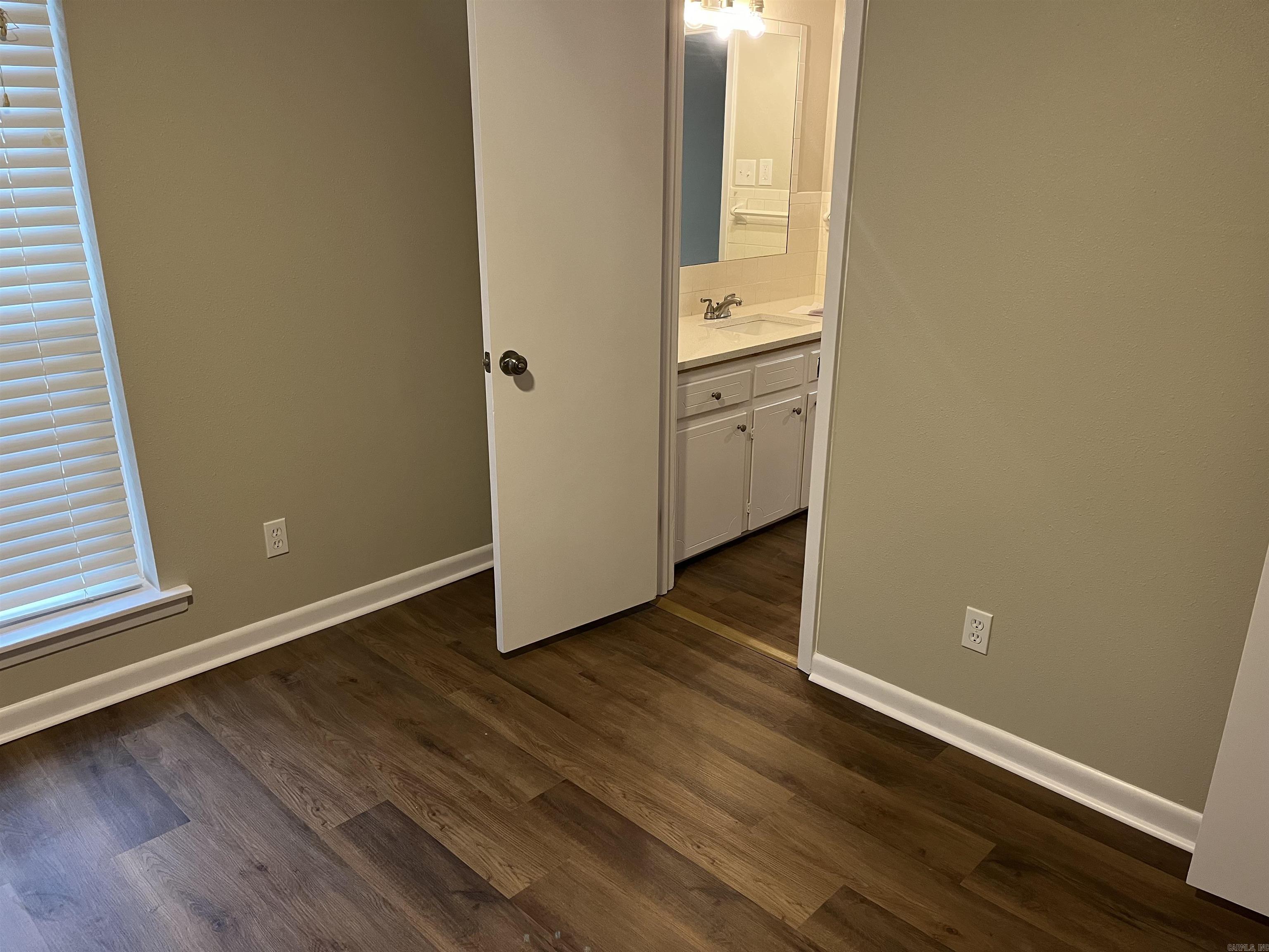 Robinson II - Residential