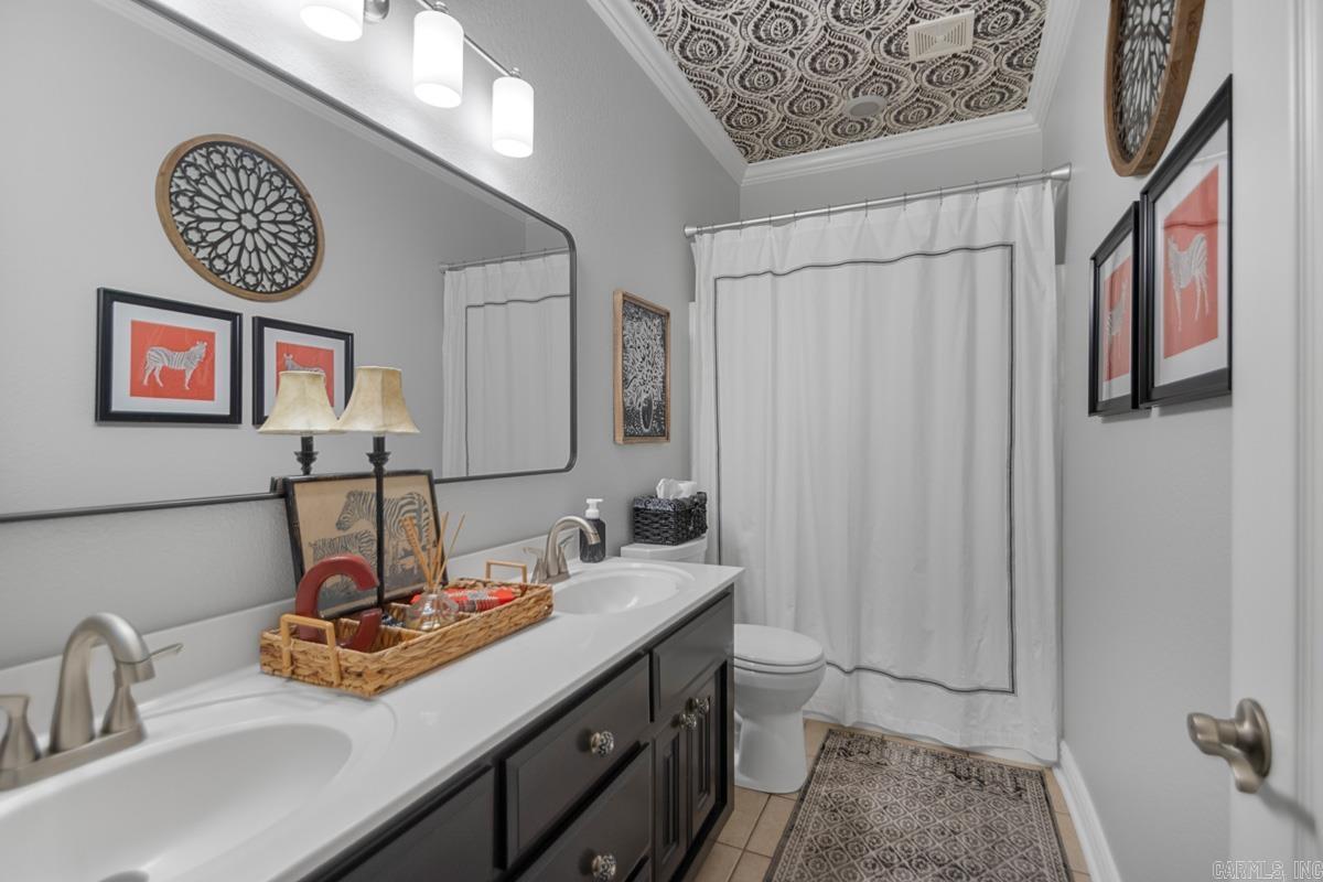 HURRICANE LAKE EST - Residential