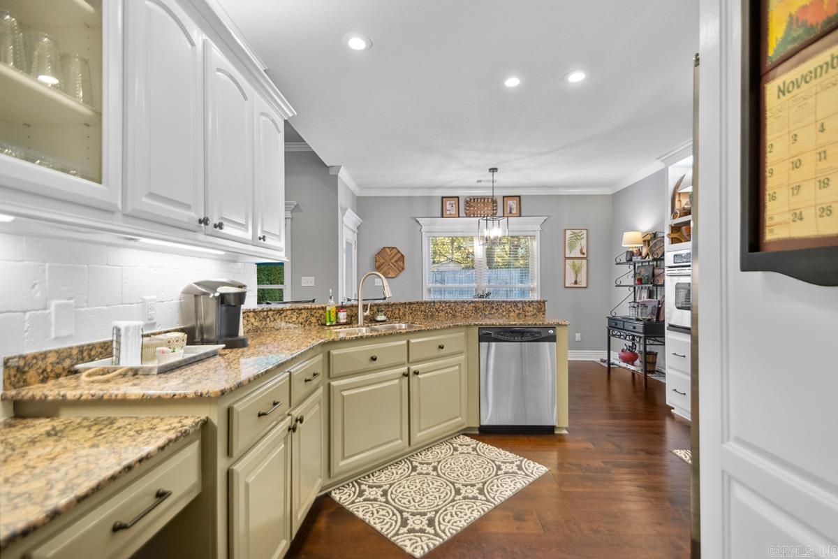 HURRICANE LAKE EST - Residential