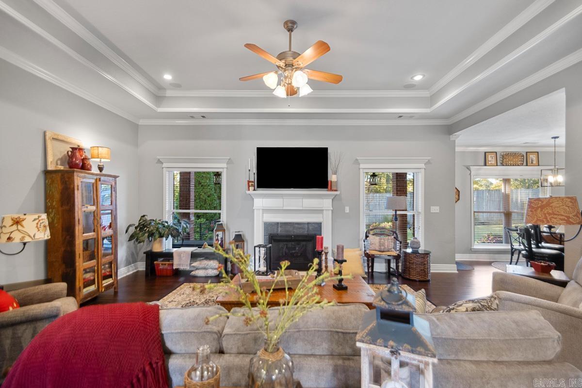 HURRICANE LAKE EST - Residential