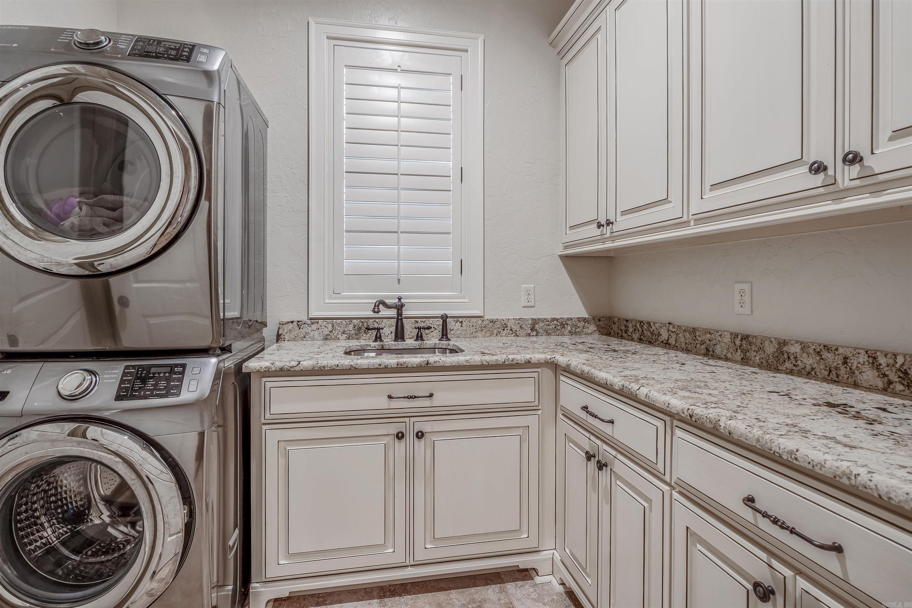 CHENAL VALLEY ORLE - Residential