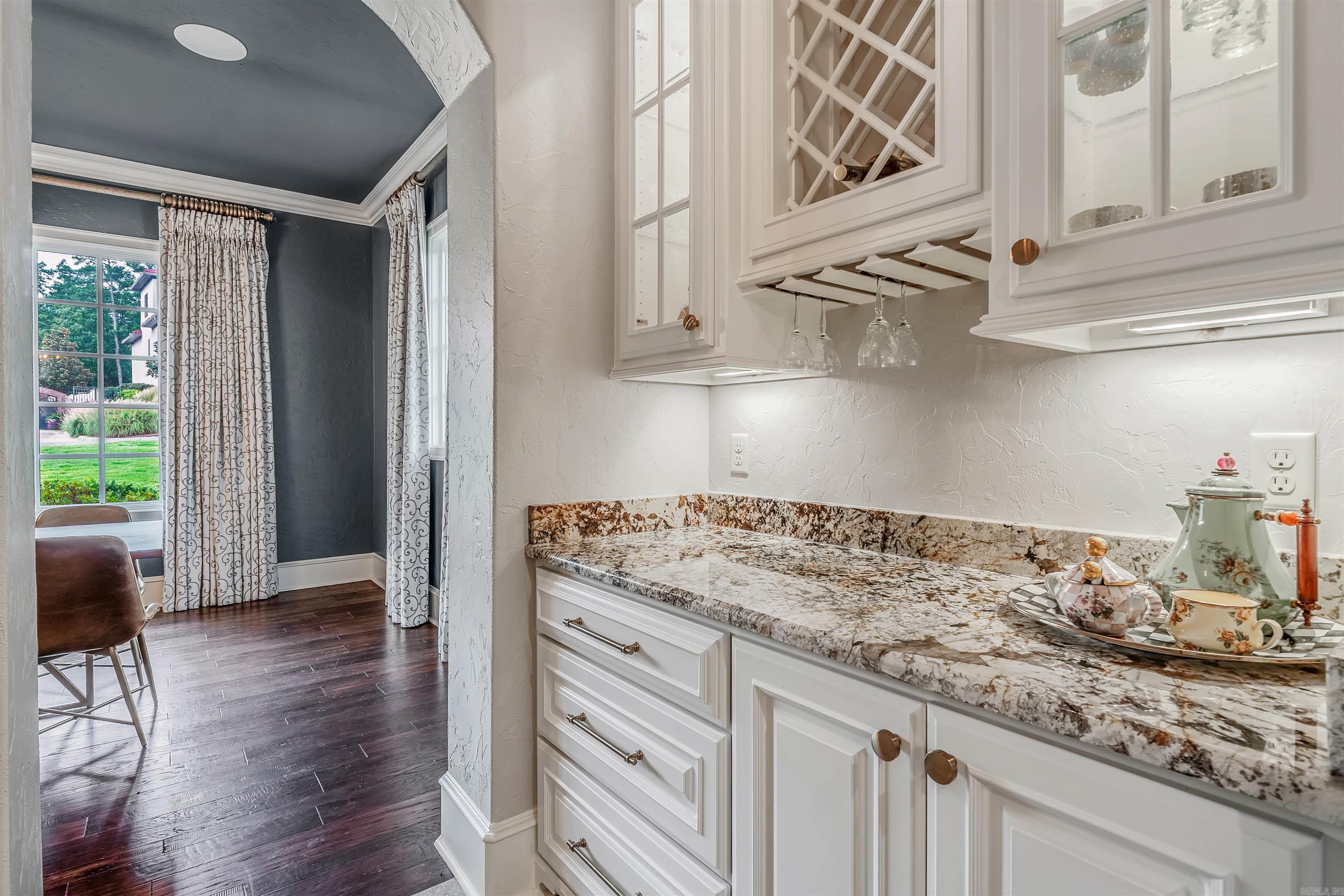 CHENAL VALLEY ORLE - Residential