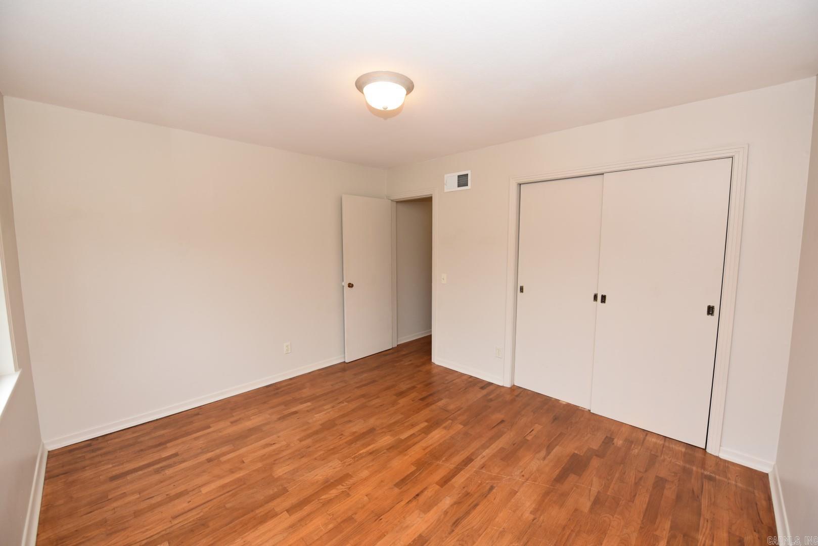 Clinton Original - Residential