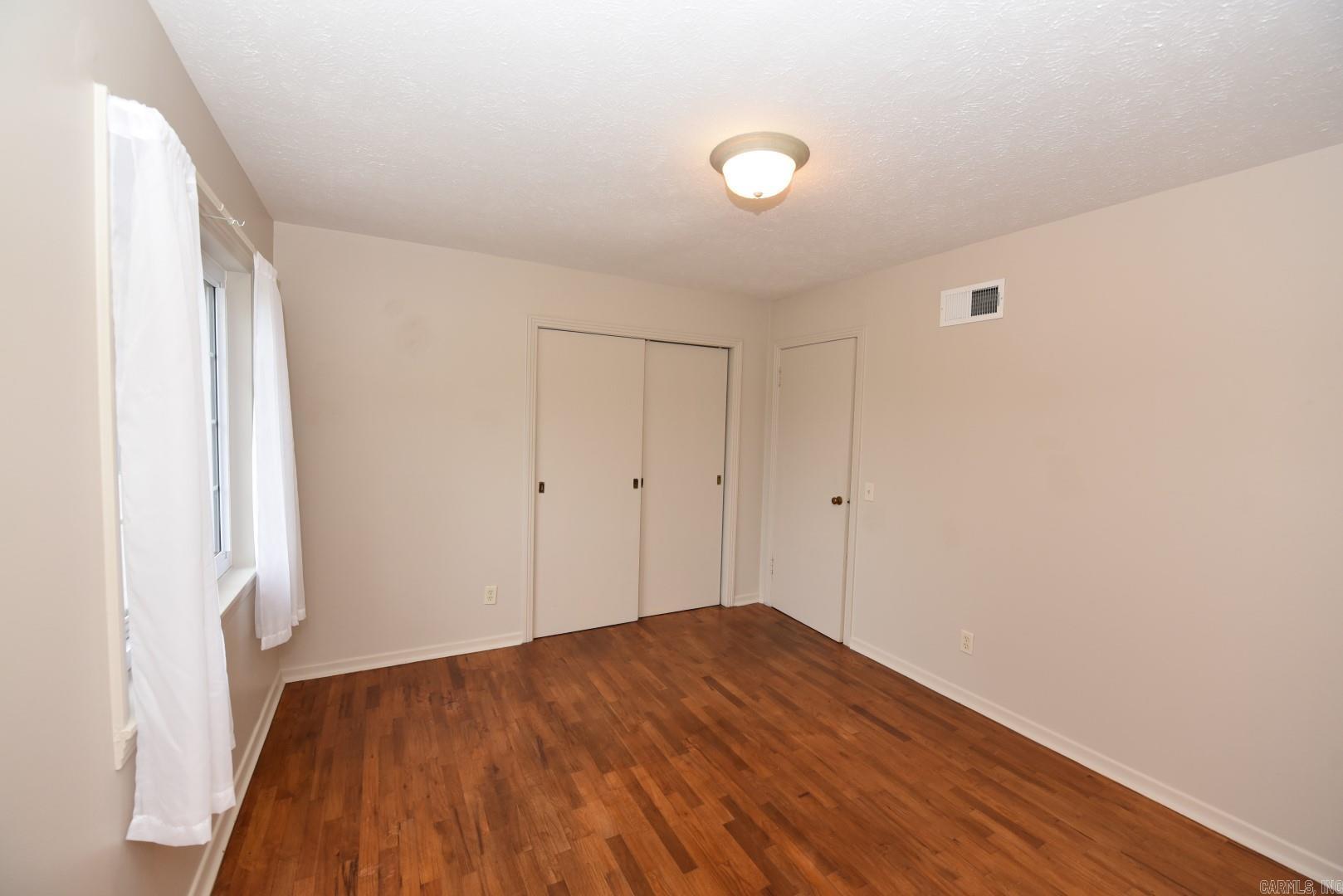 Clinton Original - Residential