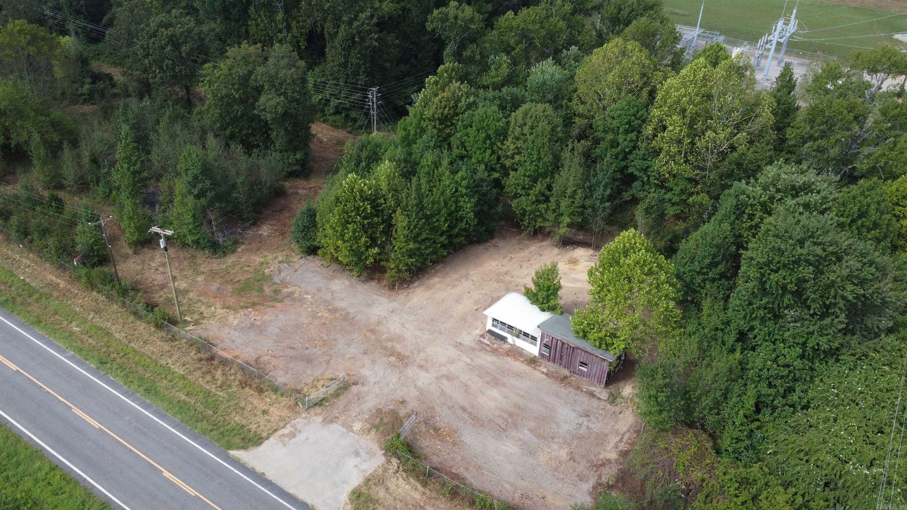 Country - Commercial Sale