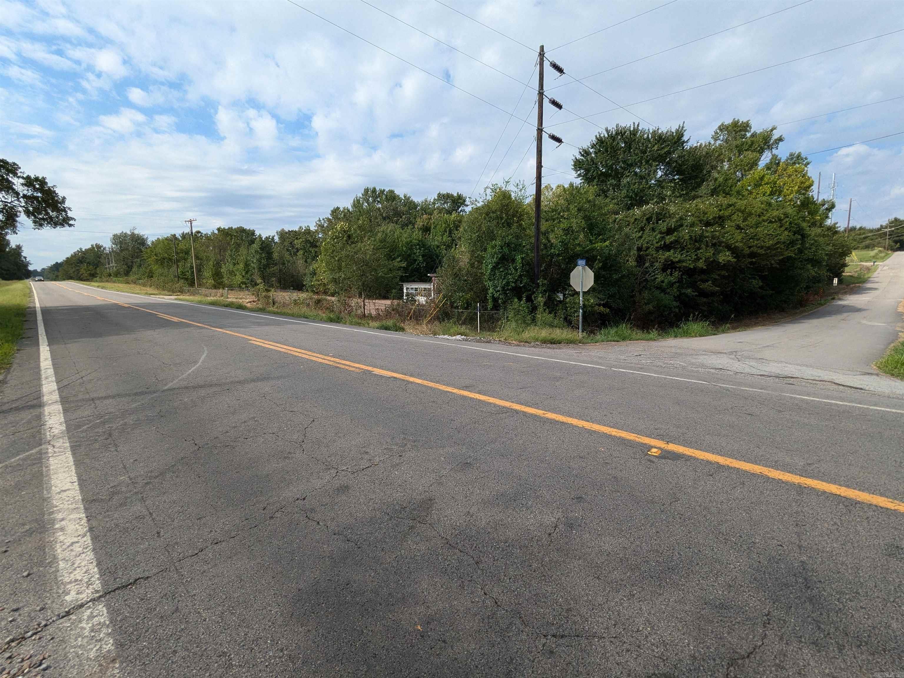 Country - Commercial Sale