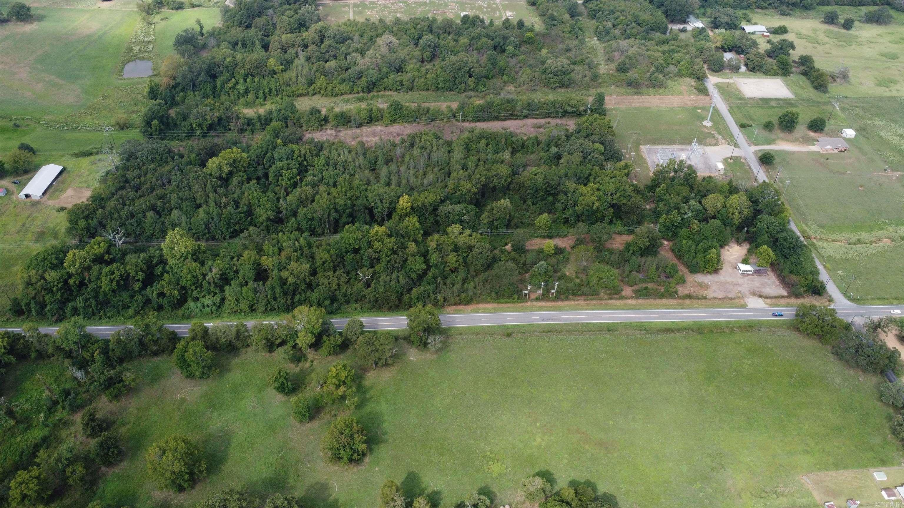 Country - Commercial Sale