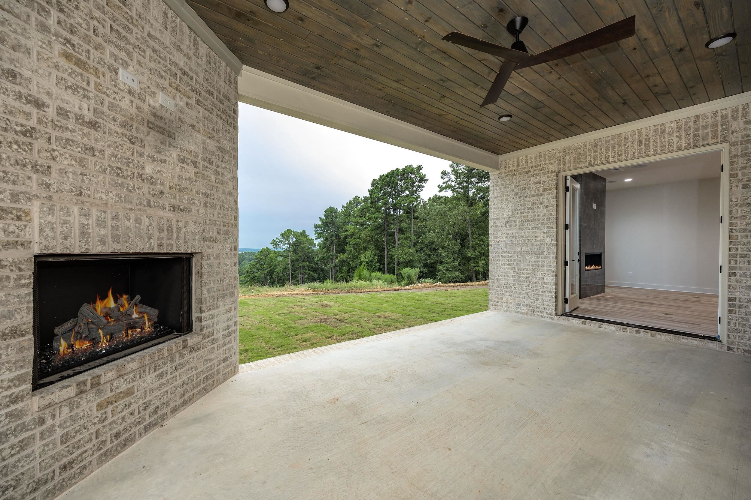 CHENAL VALLEY "FALSTONE COURT" - Residential