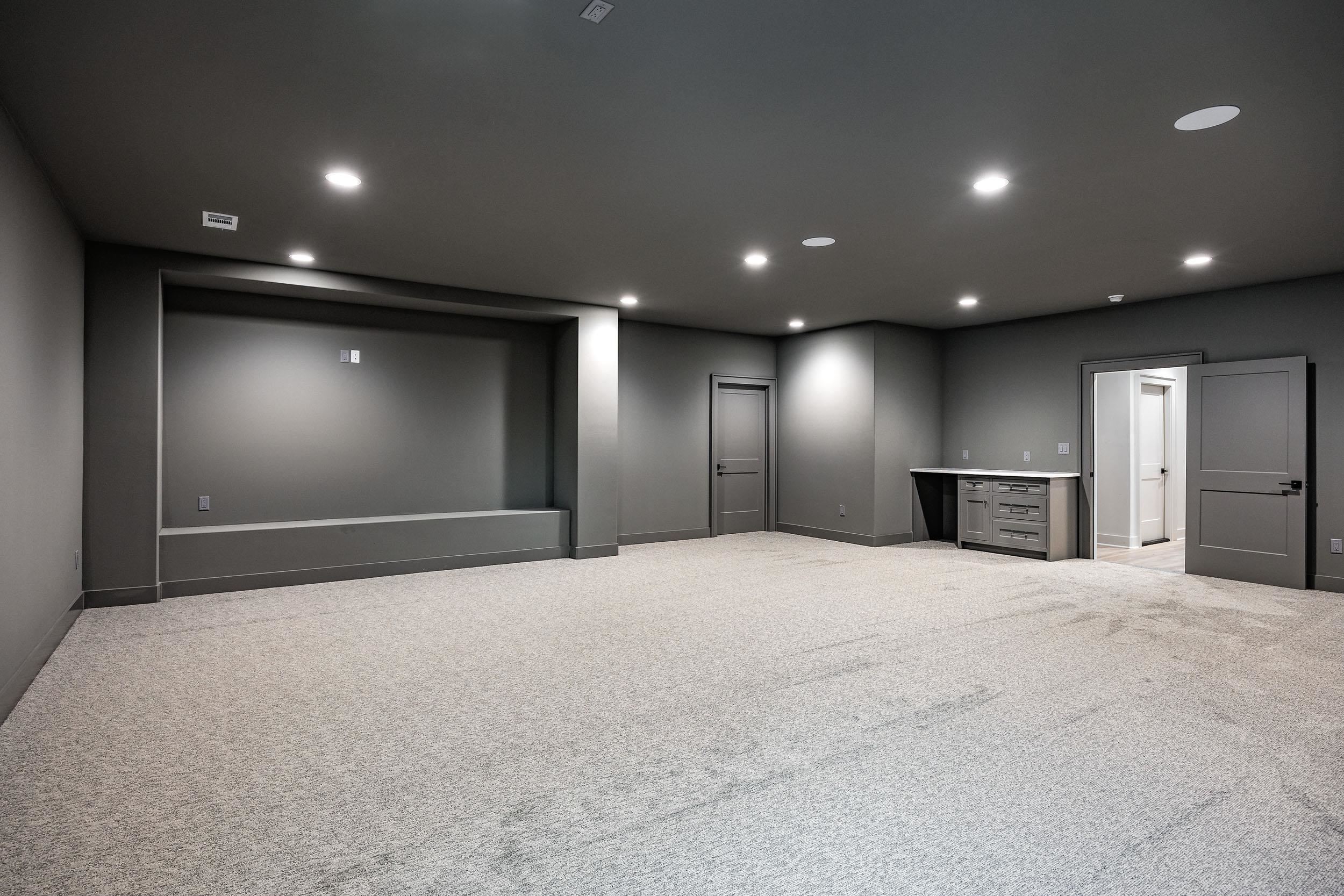 CHENAL VALLEY "FALSTONE COURT" - Residential