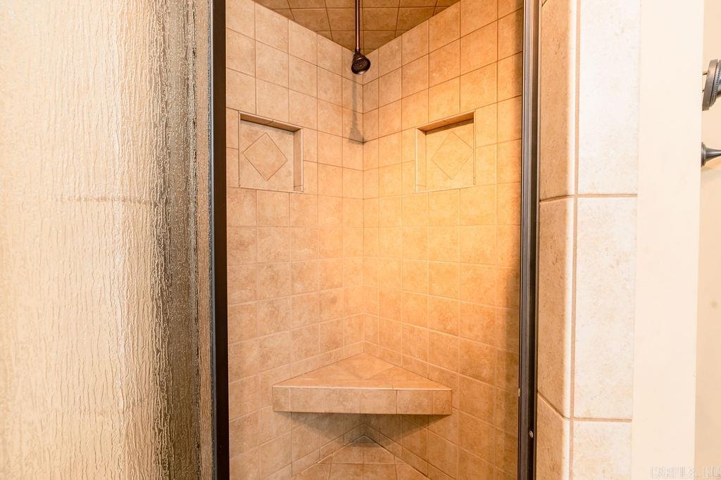 RIVER FRONT - RIVER - Residential