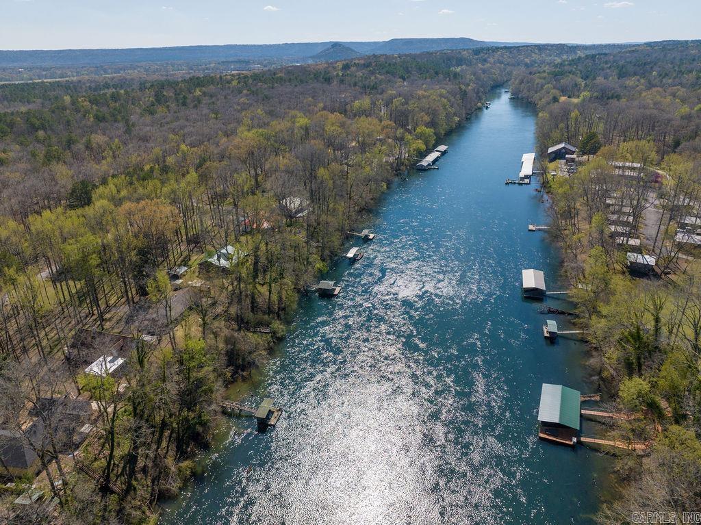 RIVER FRONT - RIVER - Residential