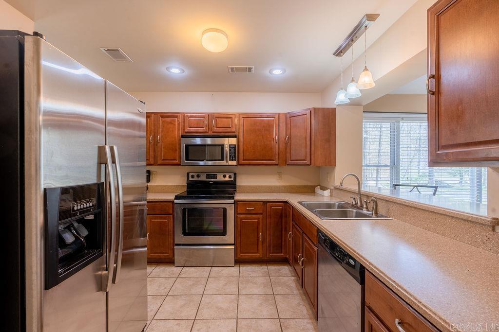 RIVER FRONT - RIVER - Residential