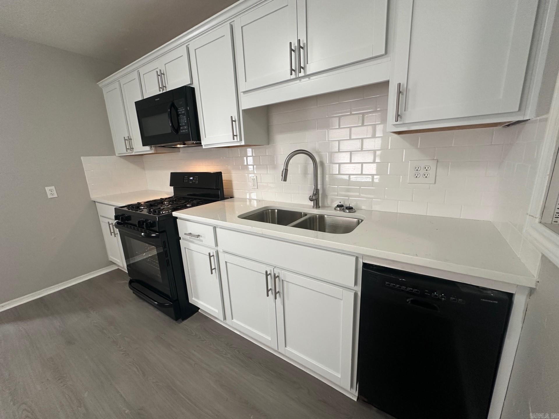 Farmeres 2nd - Residential