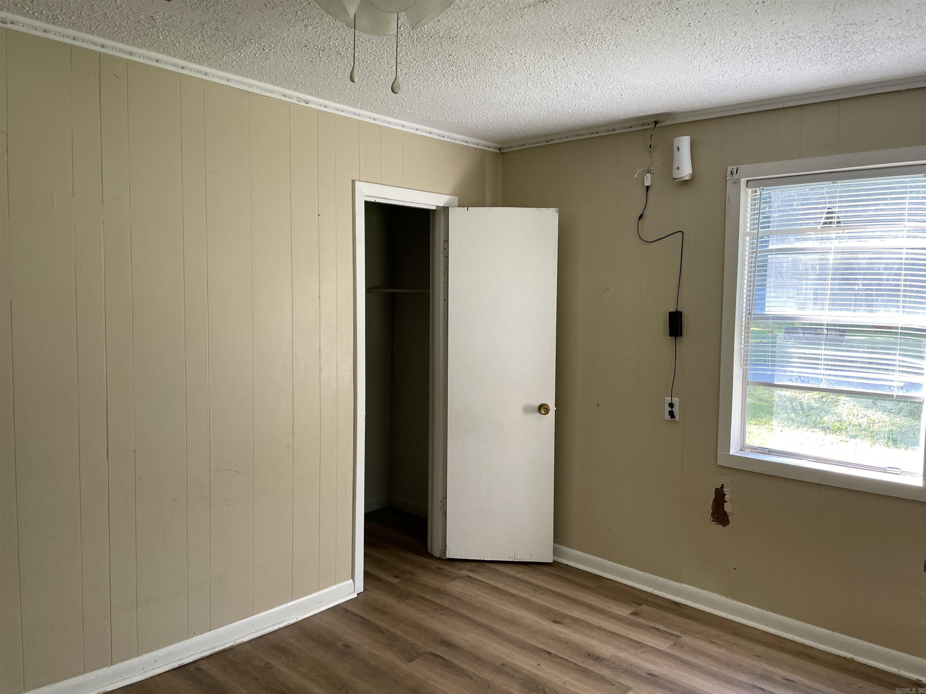 TANGLEWOOD HTS - Residential