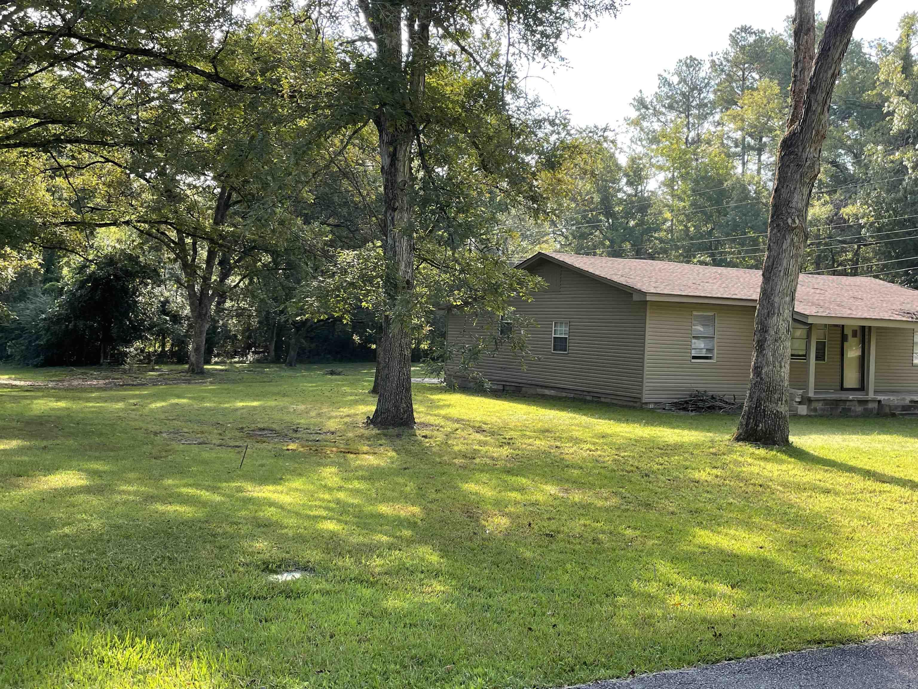 TANGLEWOOD HTS - Residential