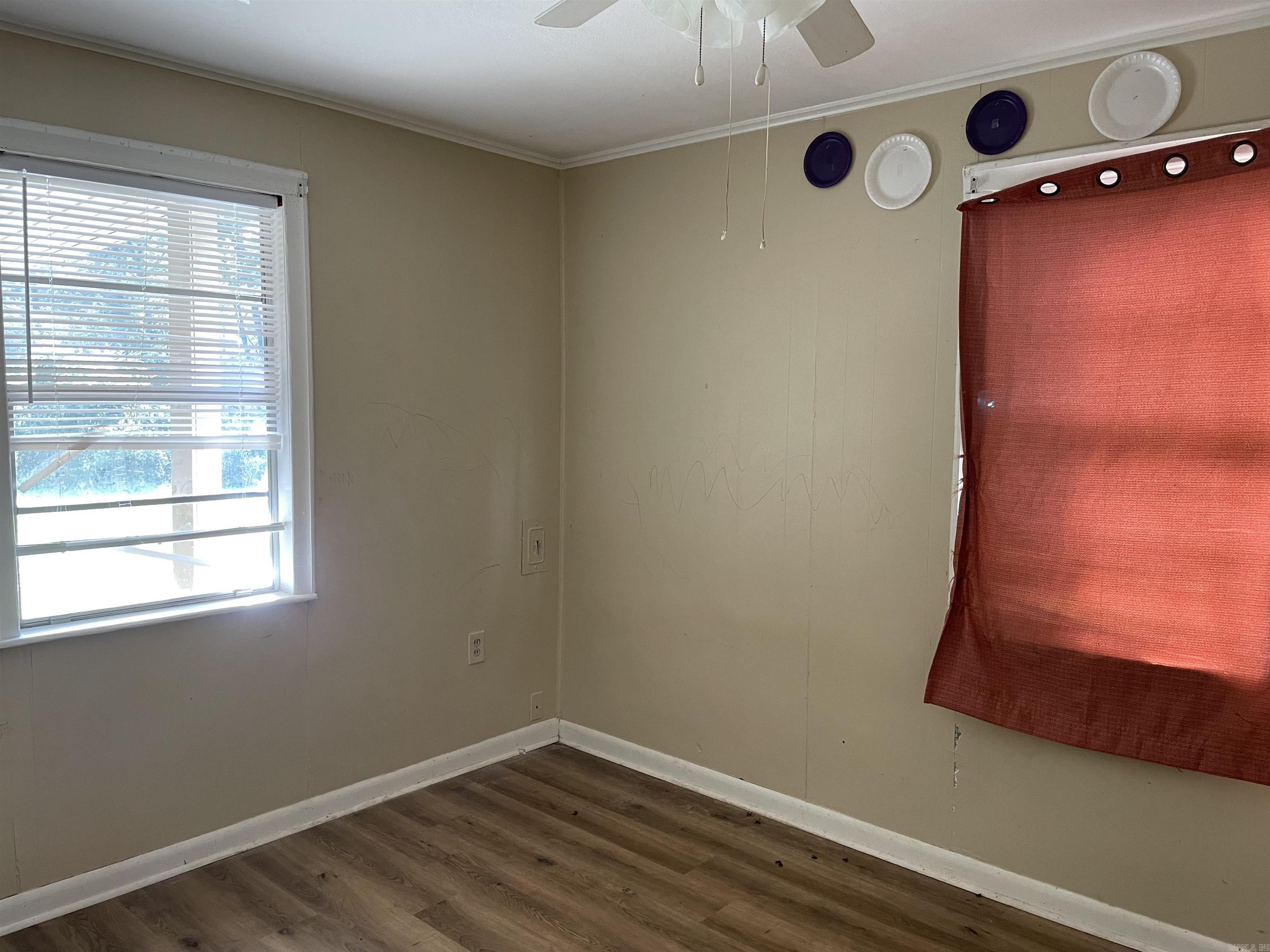TANGLEWOOD HTS - Residential