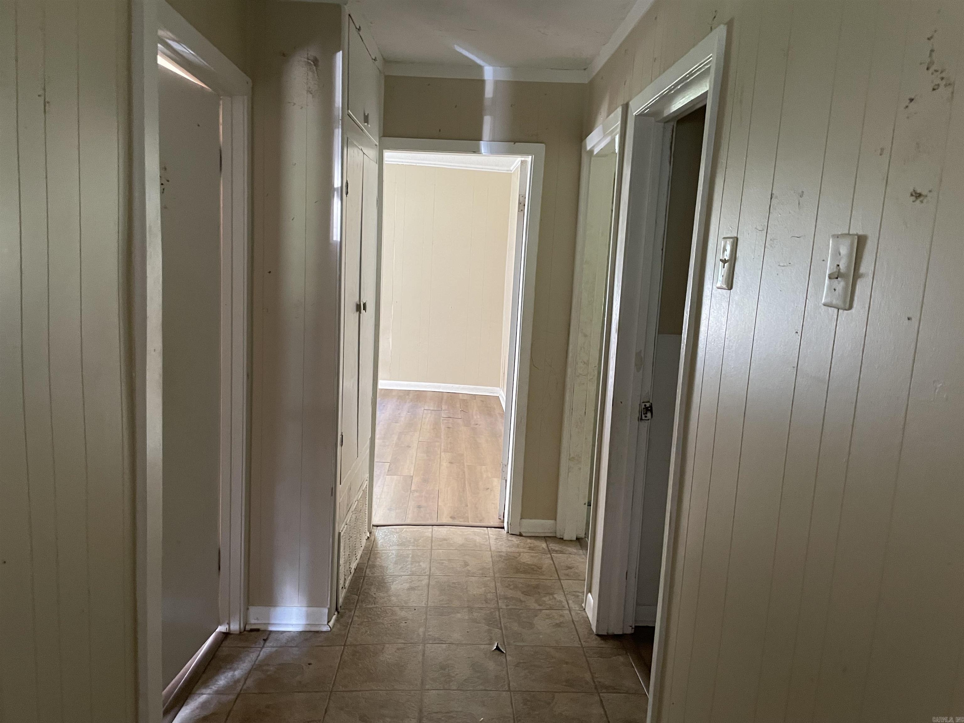 TANGLEWOOD HTS - Residential