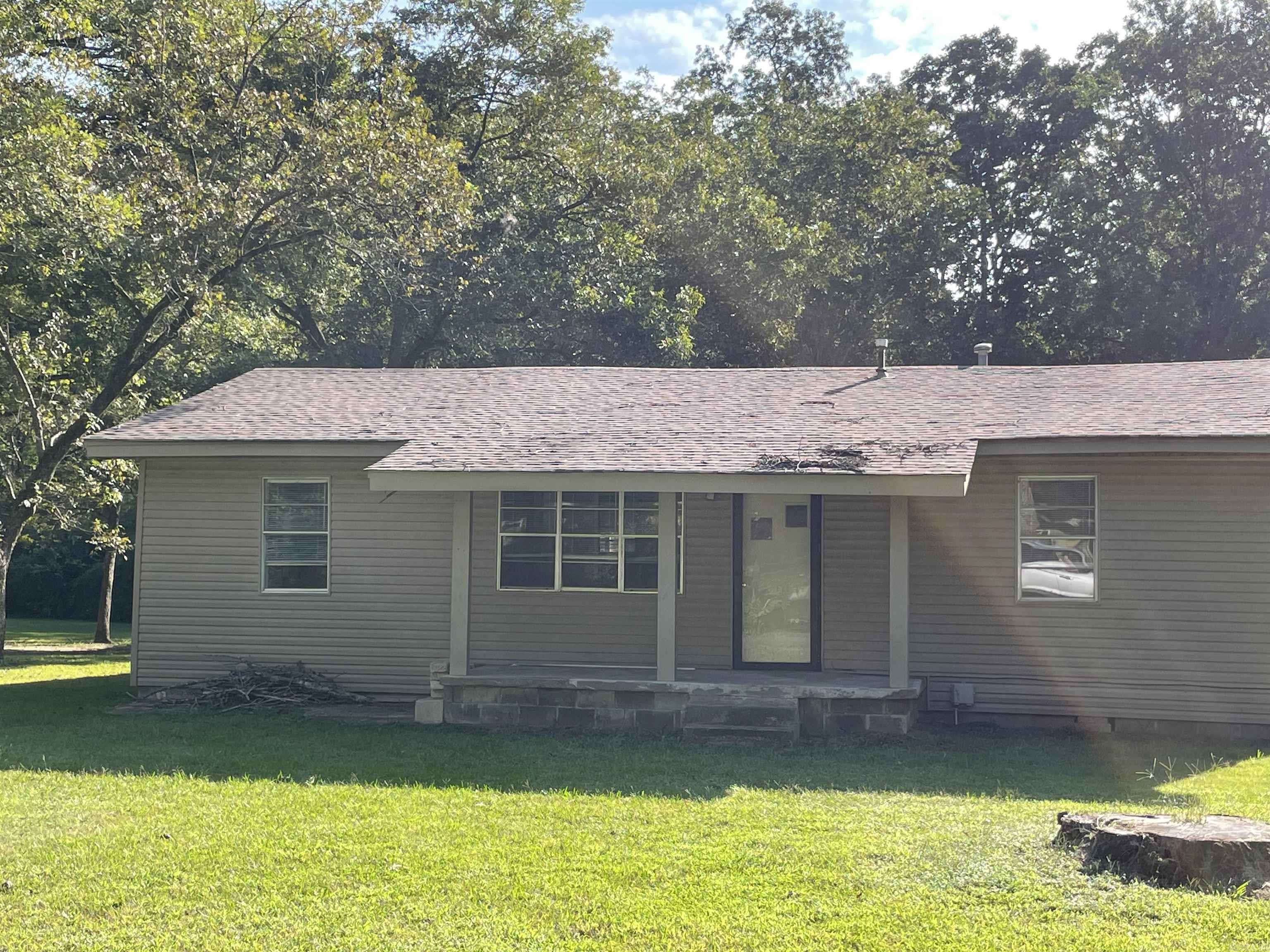 A nice corner lot. Home is need of some TLC but the HVAC was replaced about three years ago, as well as the water heater. Roof is also only 4 or 5 years old.