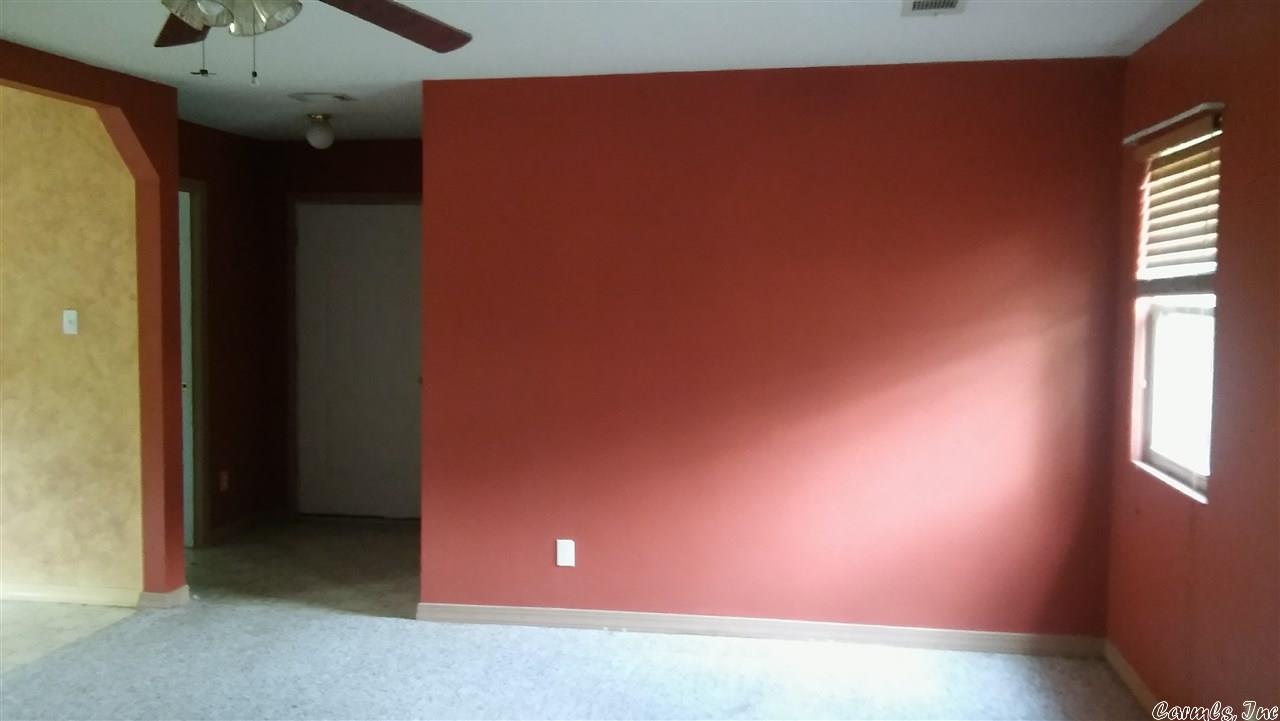 Towering Oaks - Residential Lease