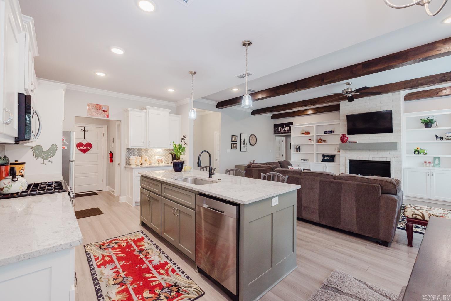 SERGIO - Residential