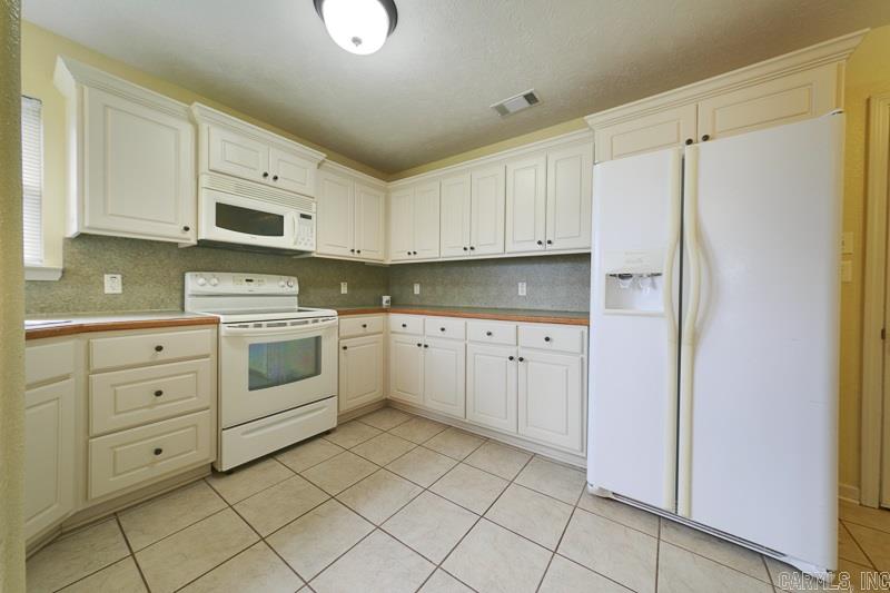 Graham Settlement - Residential Lease