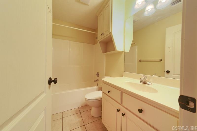 Graham Settlement - Residential Lease