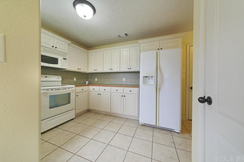 Graham Settlement - Residential Lease